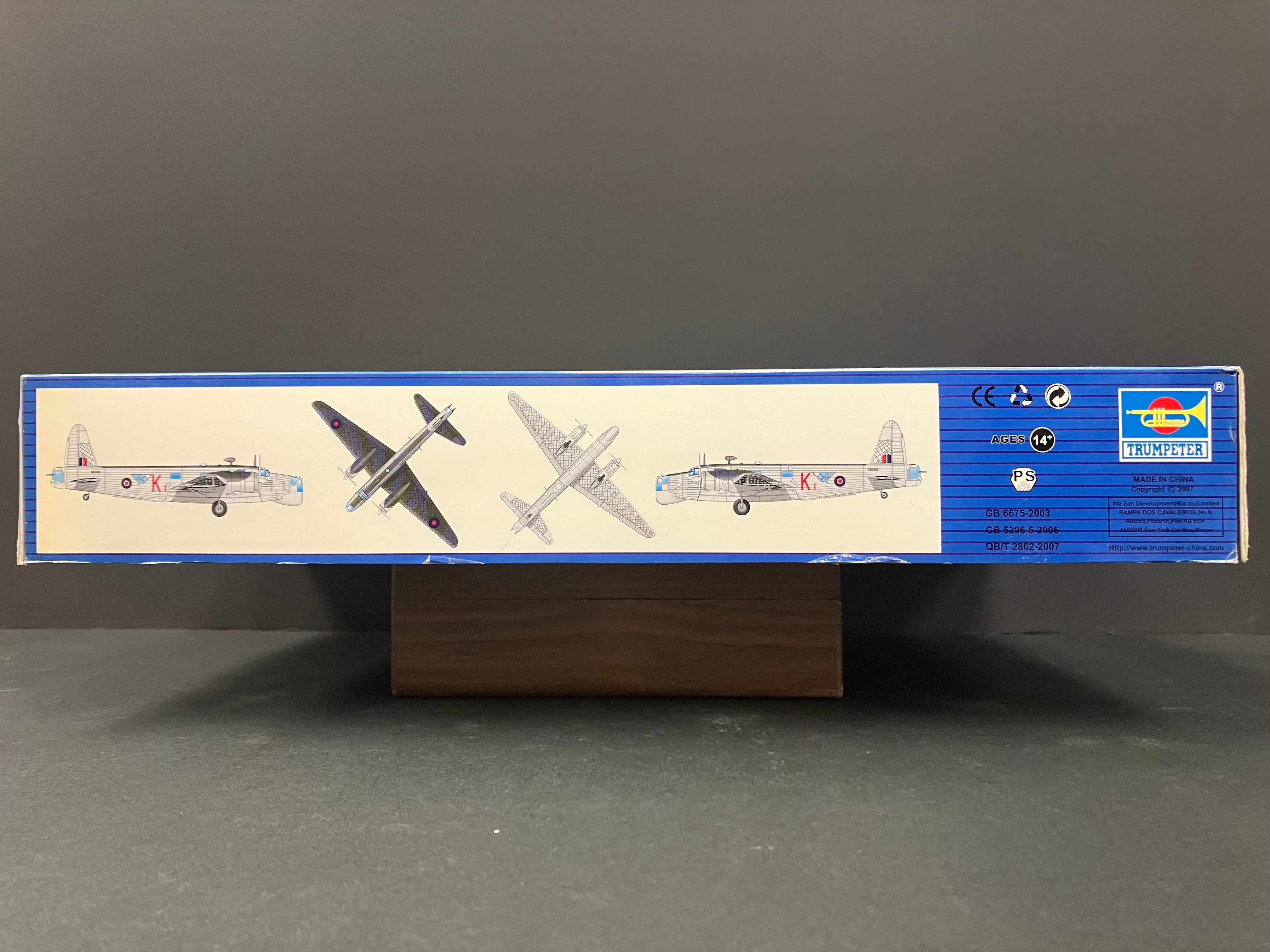 Plane Series No. 01633 1/72 Scale Vickers Wellington GR MK. XIV