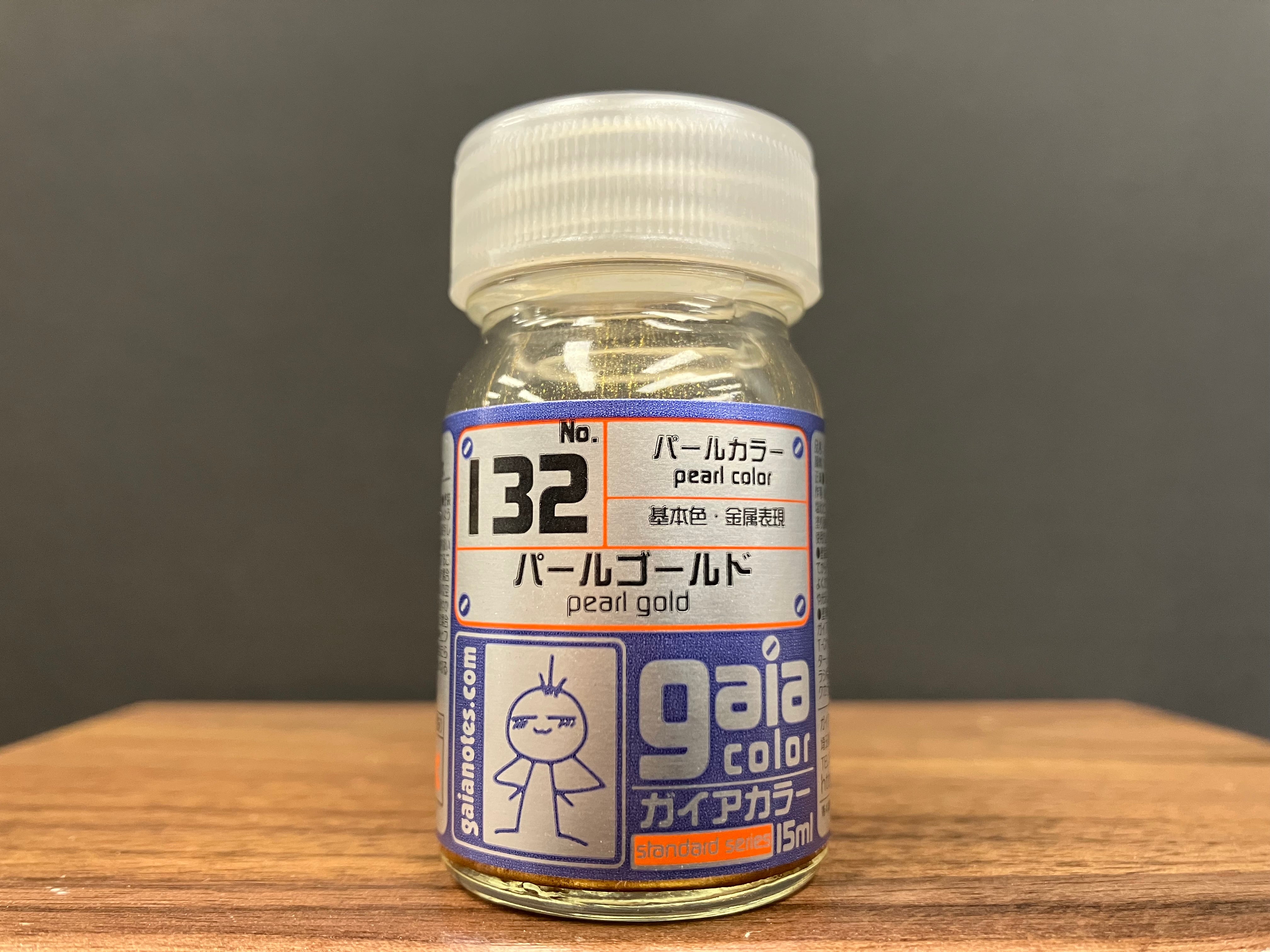 Pearlescent Pearl Gold 132 珠光色: 珍珠金色 基本色·金屬表現