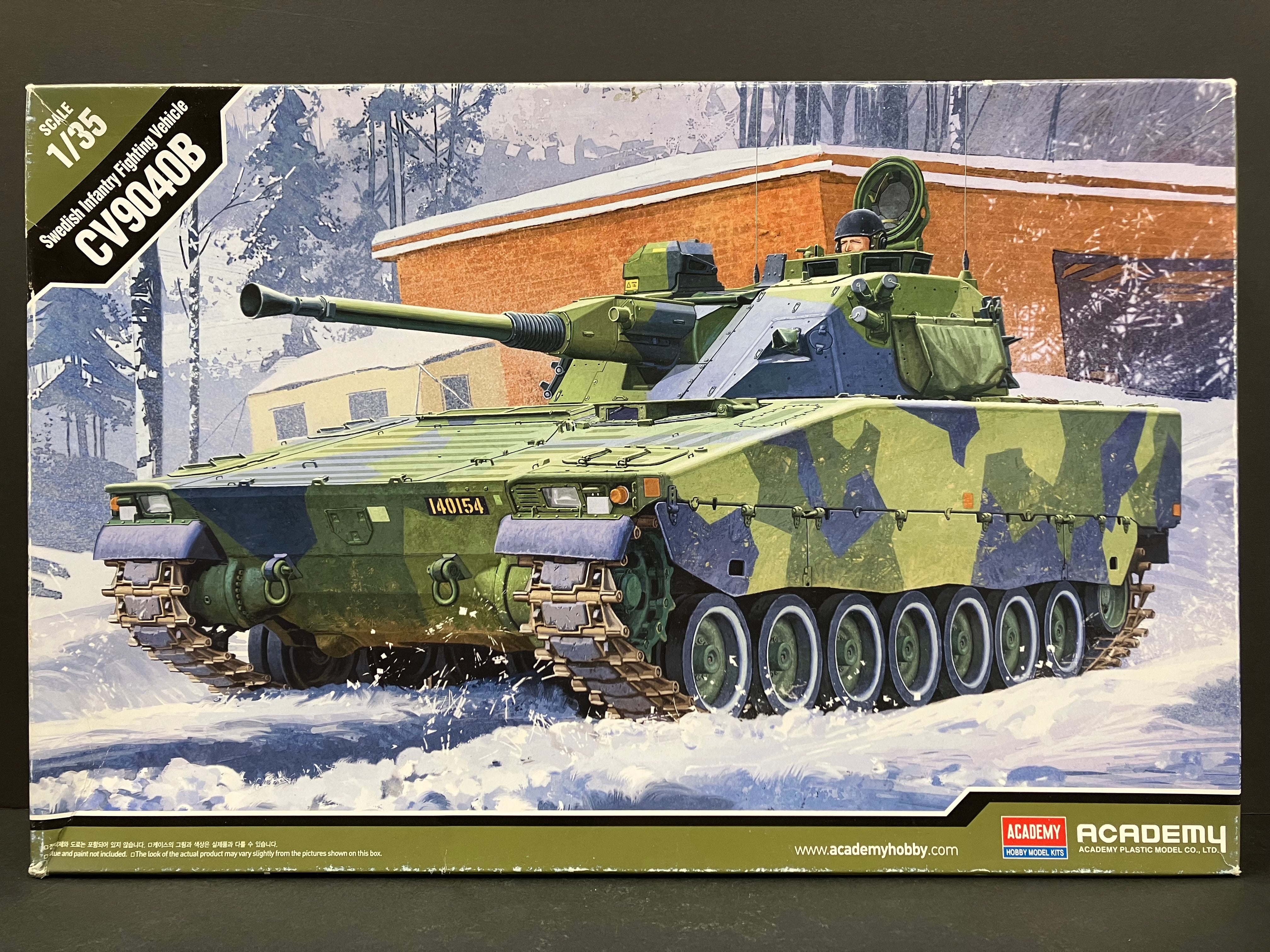 Armor Series No. 13217 1/35 Scale Swedish Infantry Fighting Vehicle CV9040B