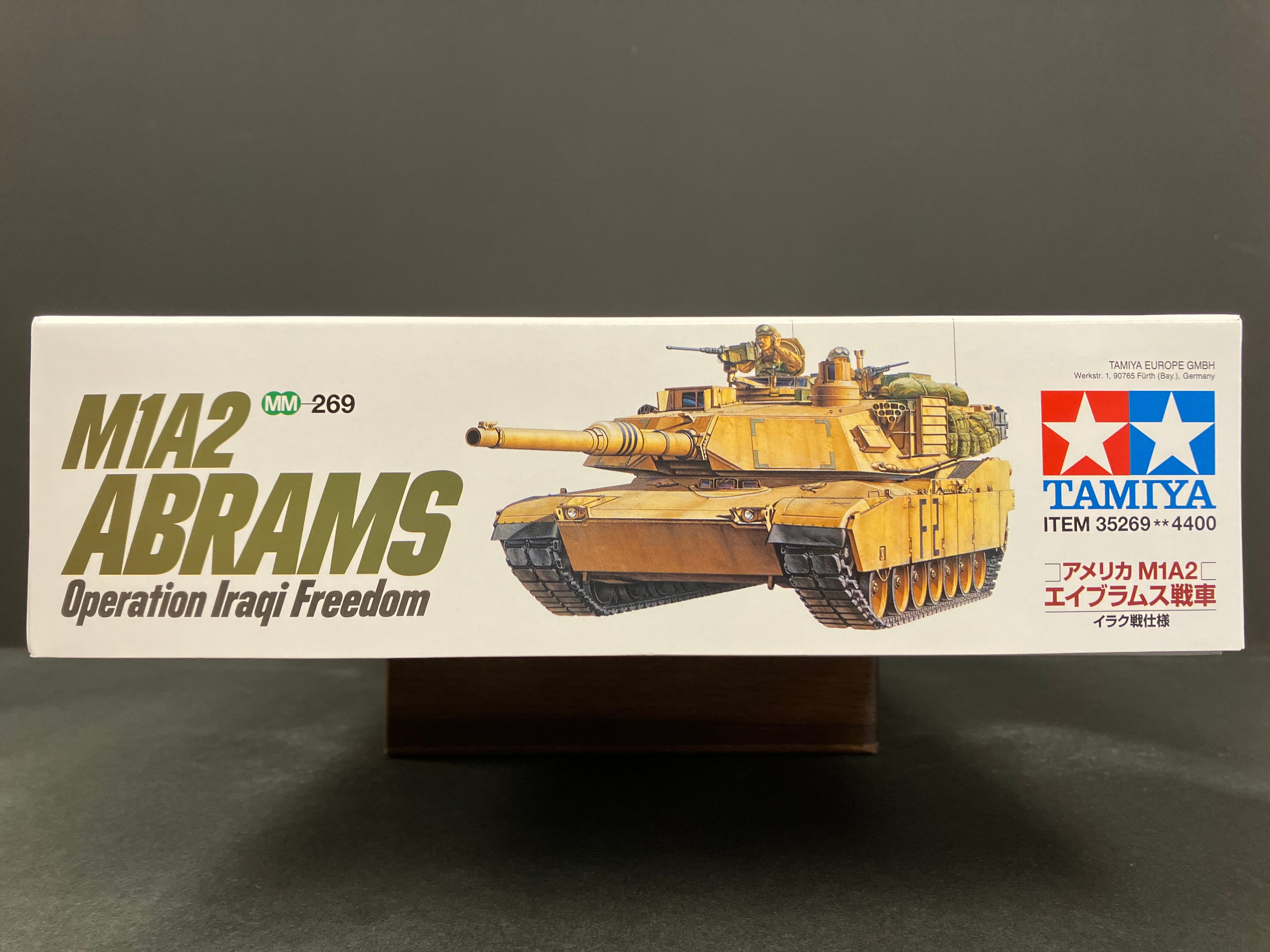 1/35 Scale Military Miniature Series: No. 269 M1A2 Abrams Operation Iraqi Freedom Version