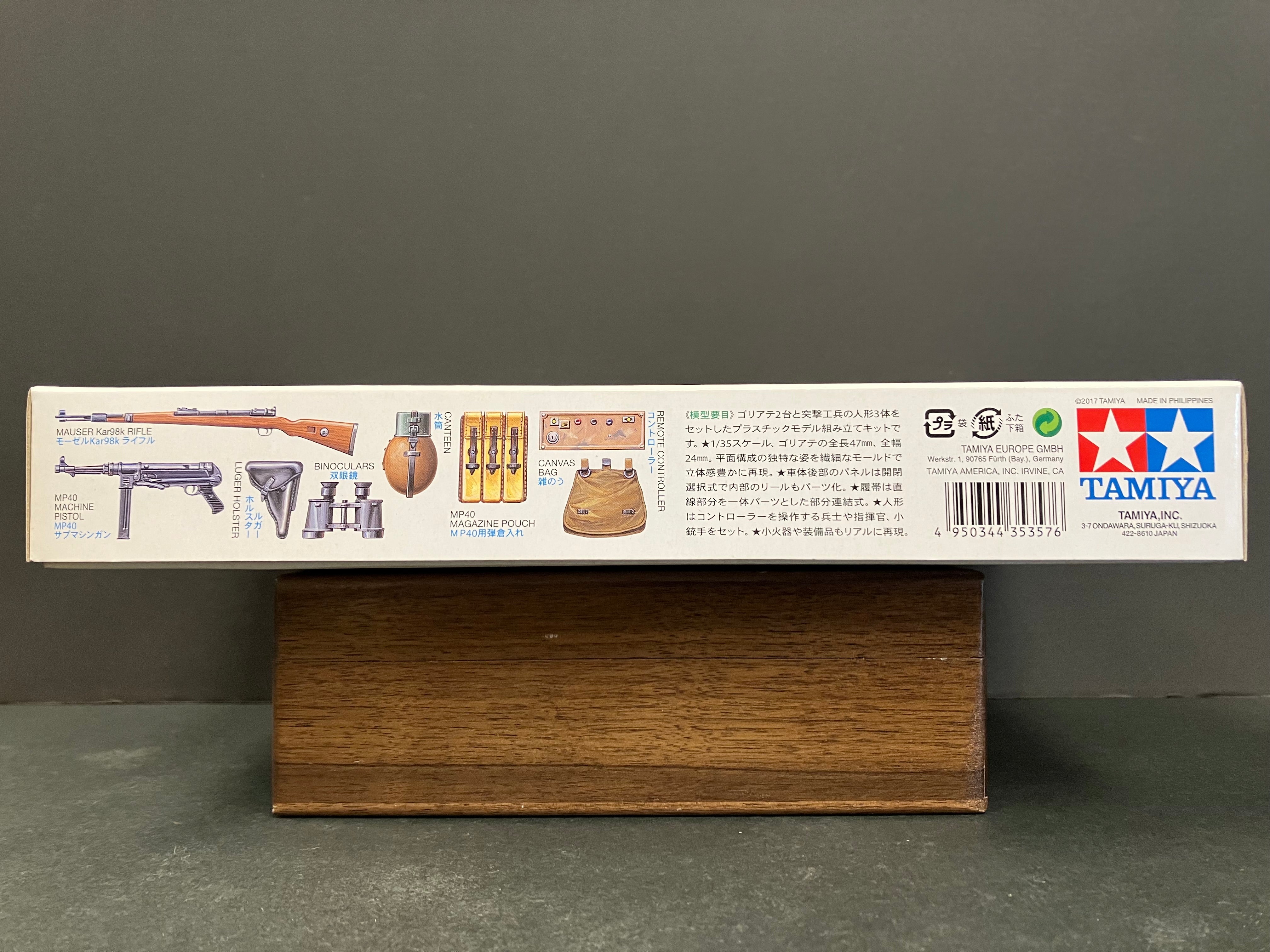 1/35 Scale Military Miniature Series: No. 357 German Assault Pioneer Team & Goliath Set