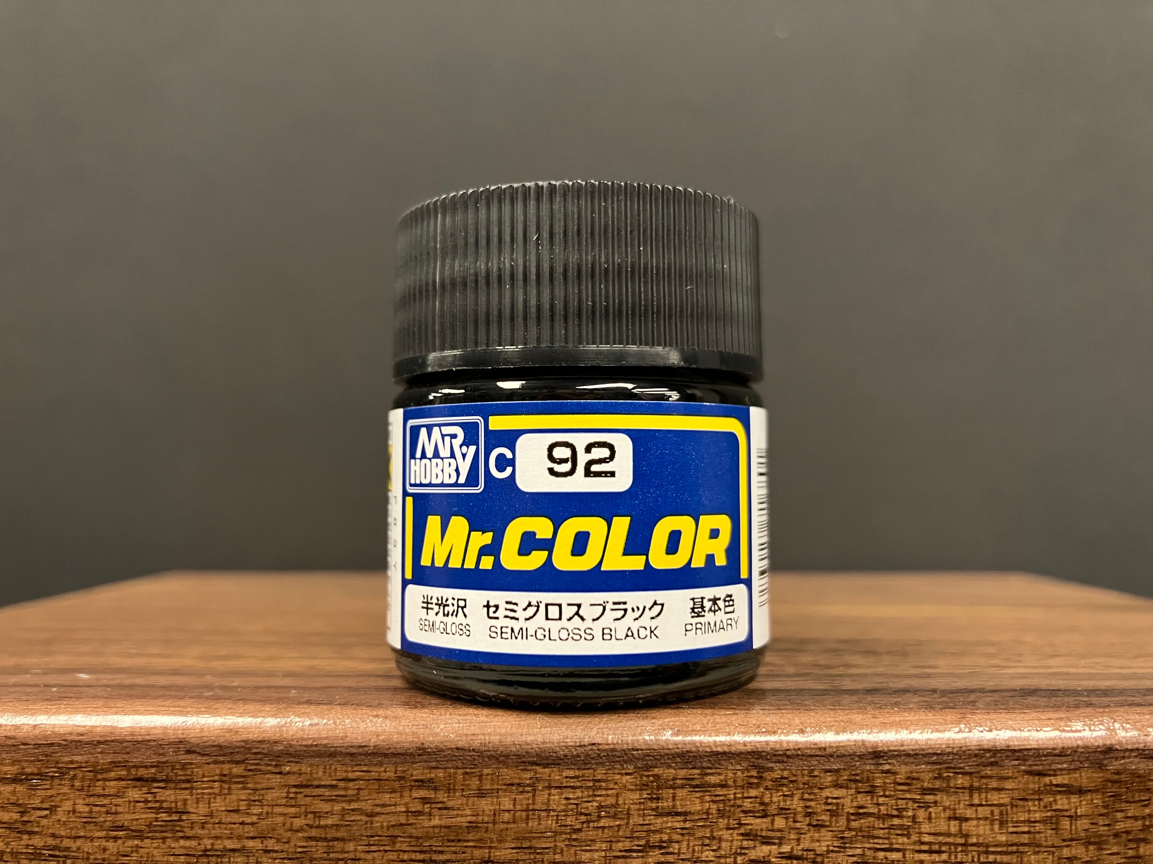 Semi-Gloss Black C92 半光澤: 半光澤黑色 基本色