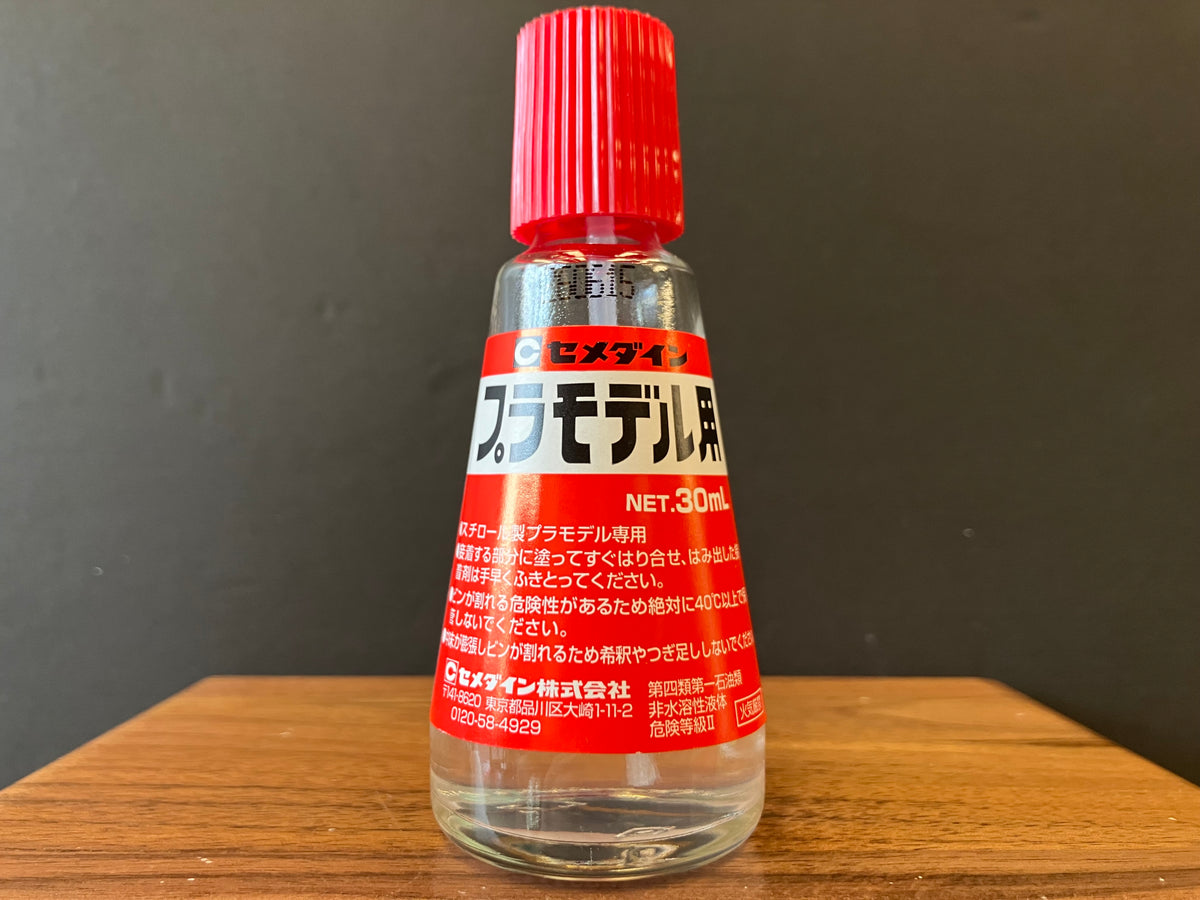 Cement for Plastic Scale Model 模型膠水/接著劑 (30 ml) CA-216