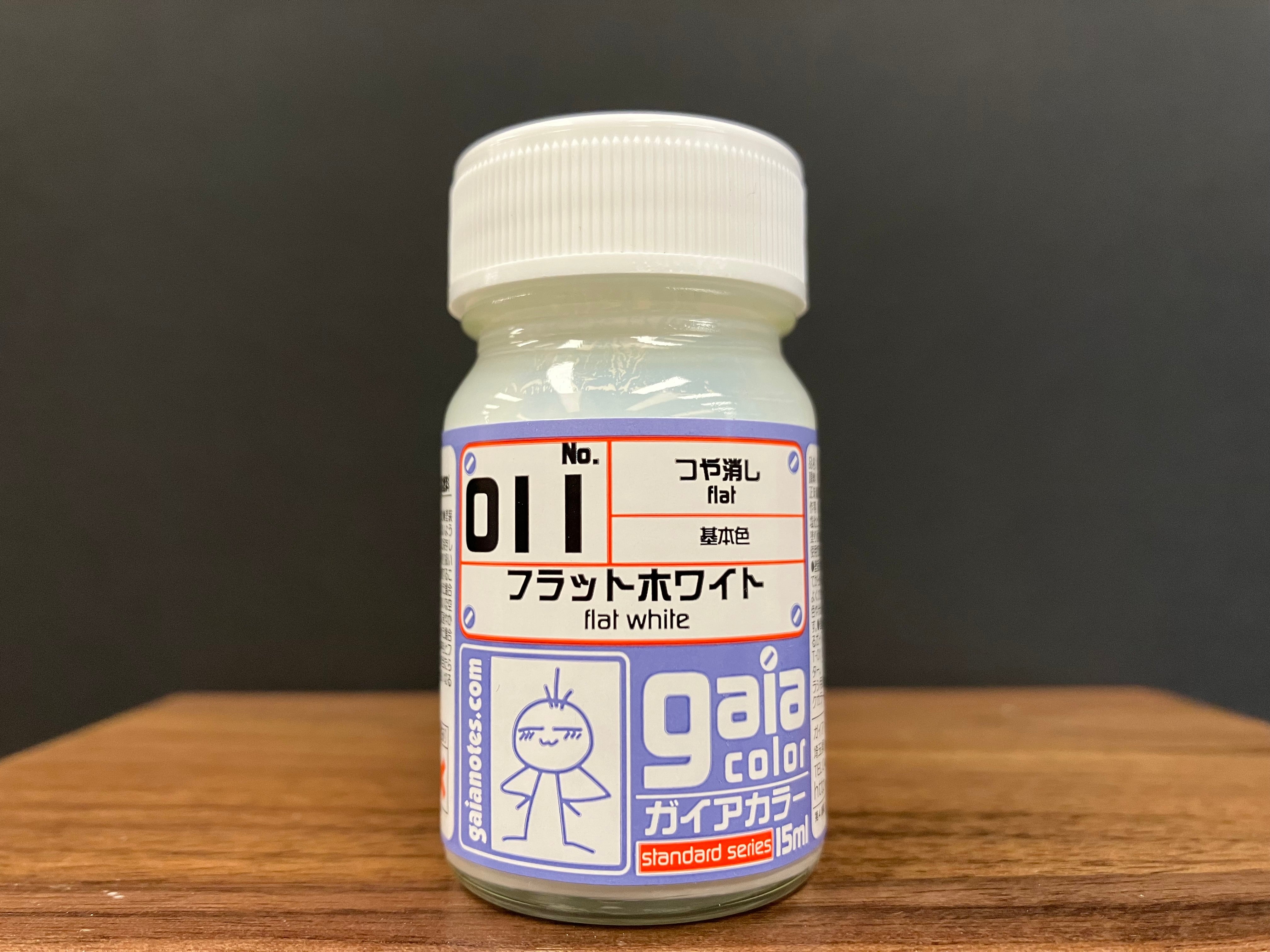 Matt Flat White 011 消光: 啞光白 基本色