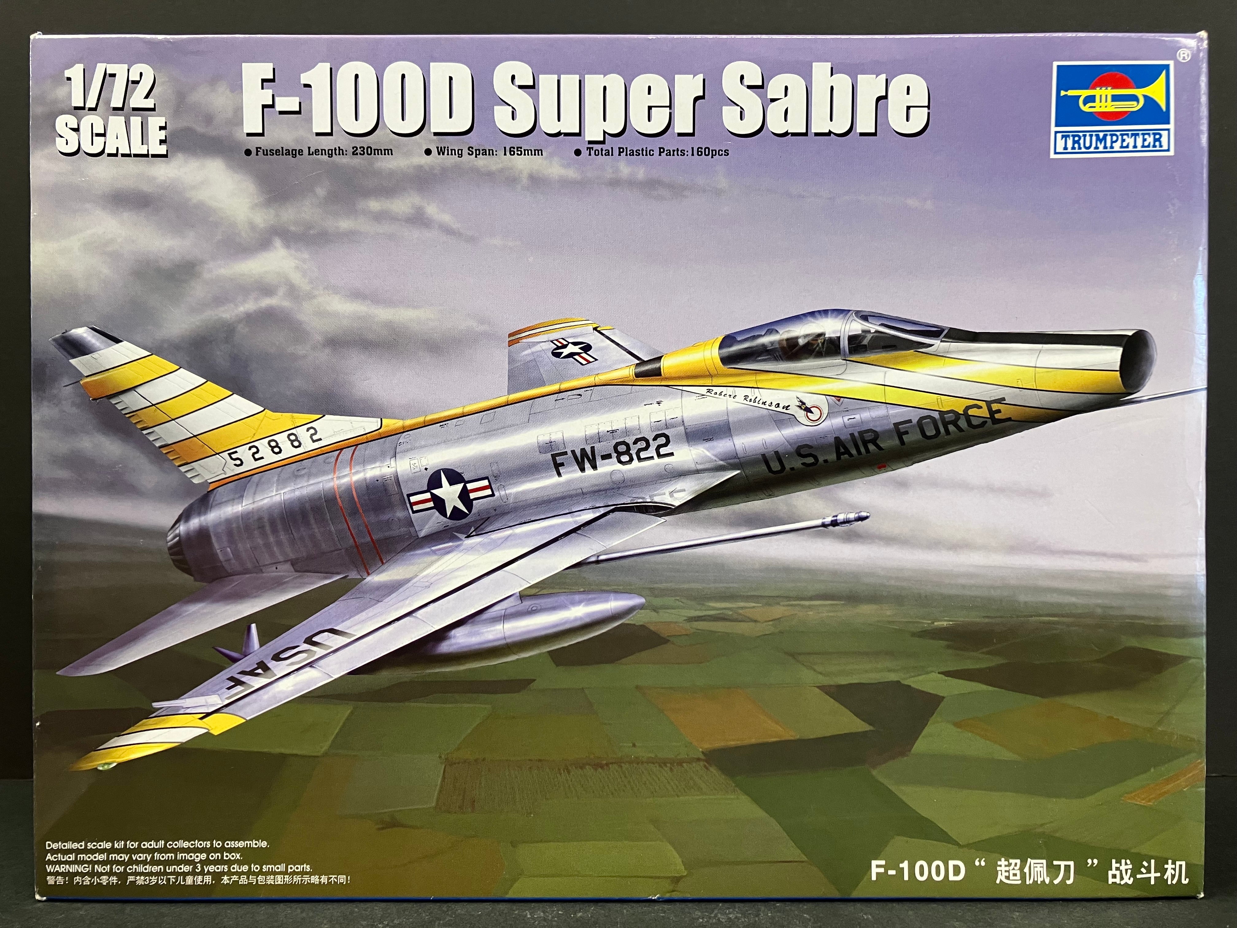 Plane Series No. 01649 1/72 Scale North American F-100D Super Sabre