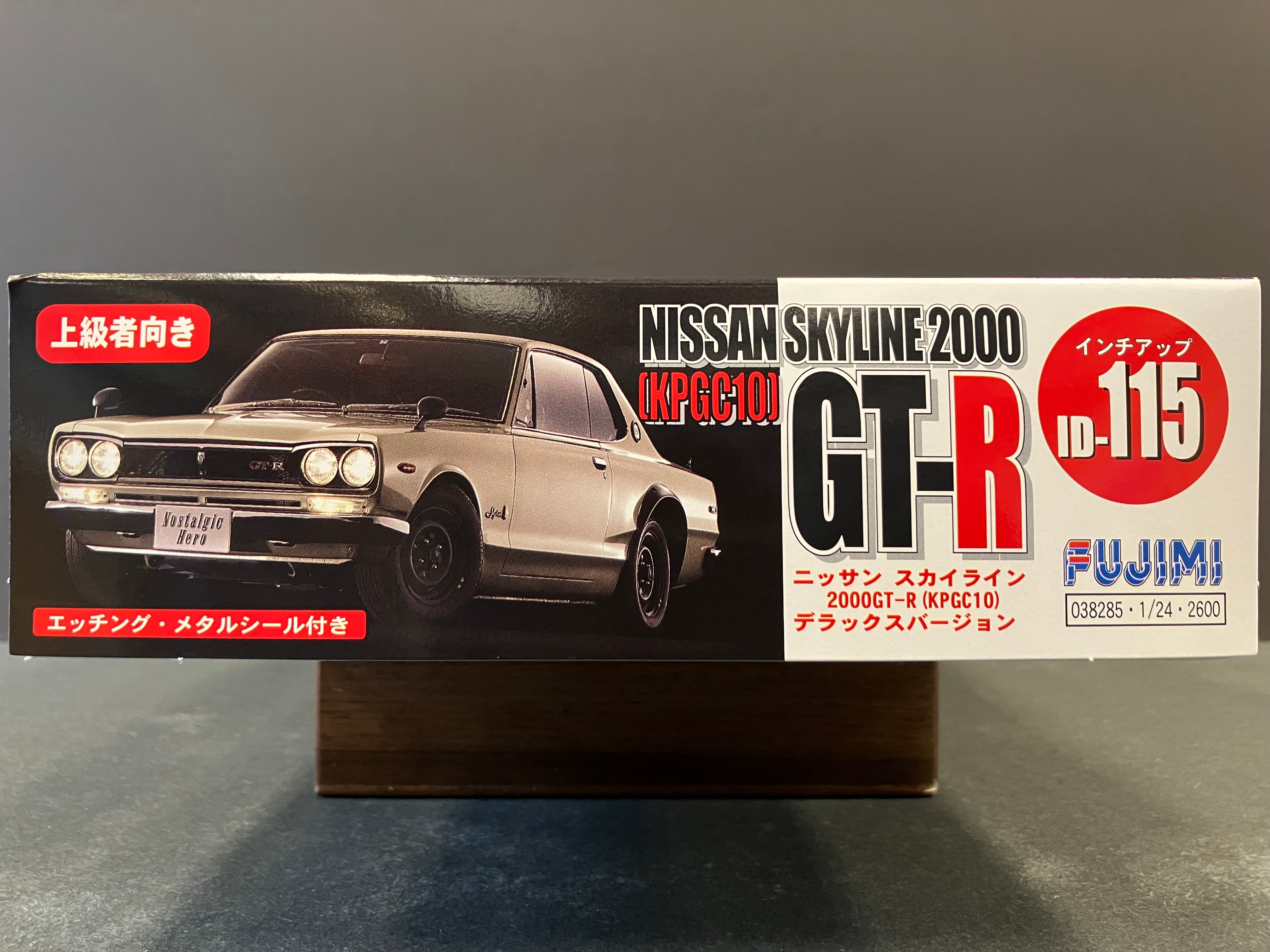 ID-115 Nissan Skyline 2000 GT-R KPGC10 2 Door Hardtop Version DX (Hakosuka) with Photo-Etched Parts [第一代·雙門轎跑版本·包含蝕刻片改裝零件]