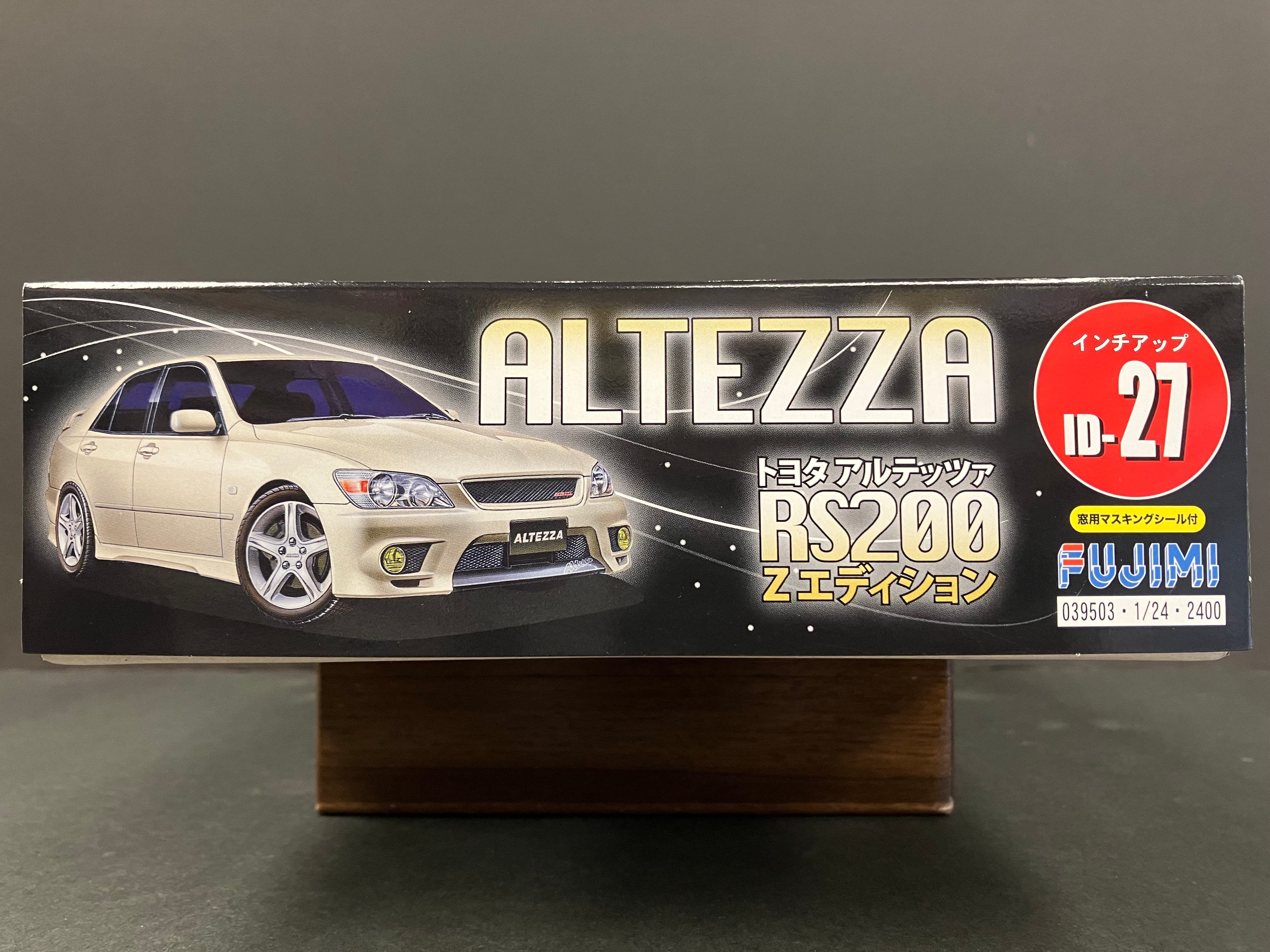 ID-27 Toyota Altezza Z Edition RS200 SXE10 Neo Customize Sports Version [咬地鯊]