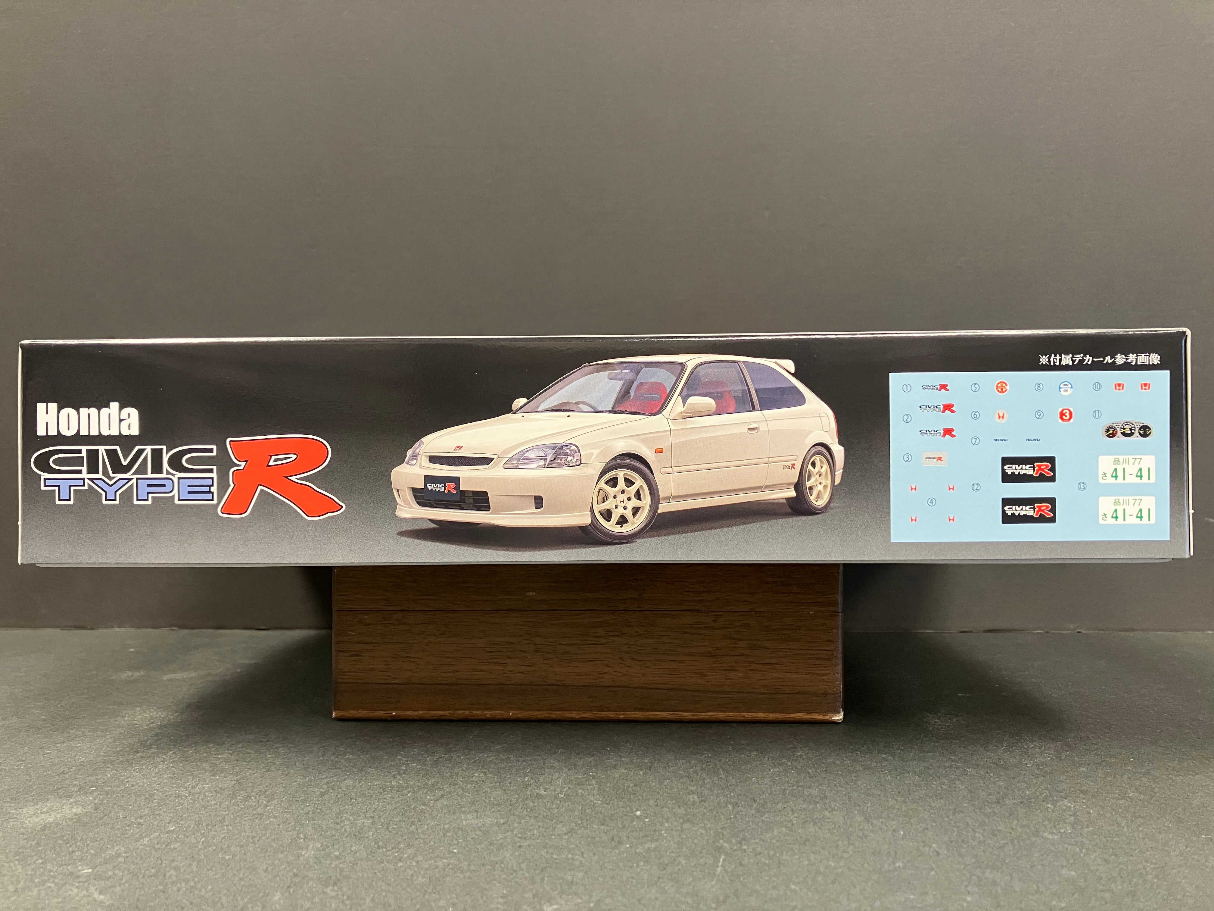 ID-88 Honda Civic Type R EK9 Kouki Version [後期型·新模注塑]