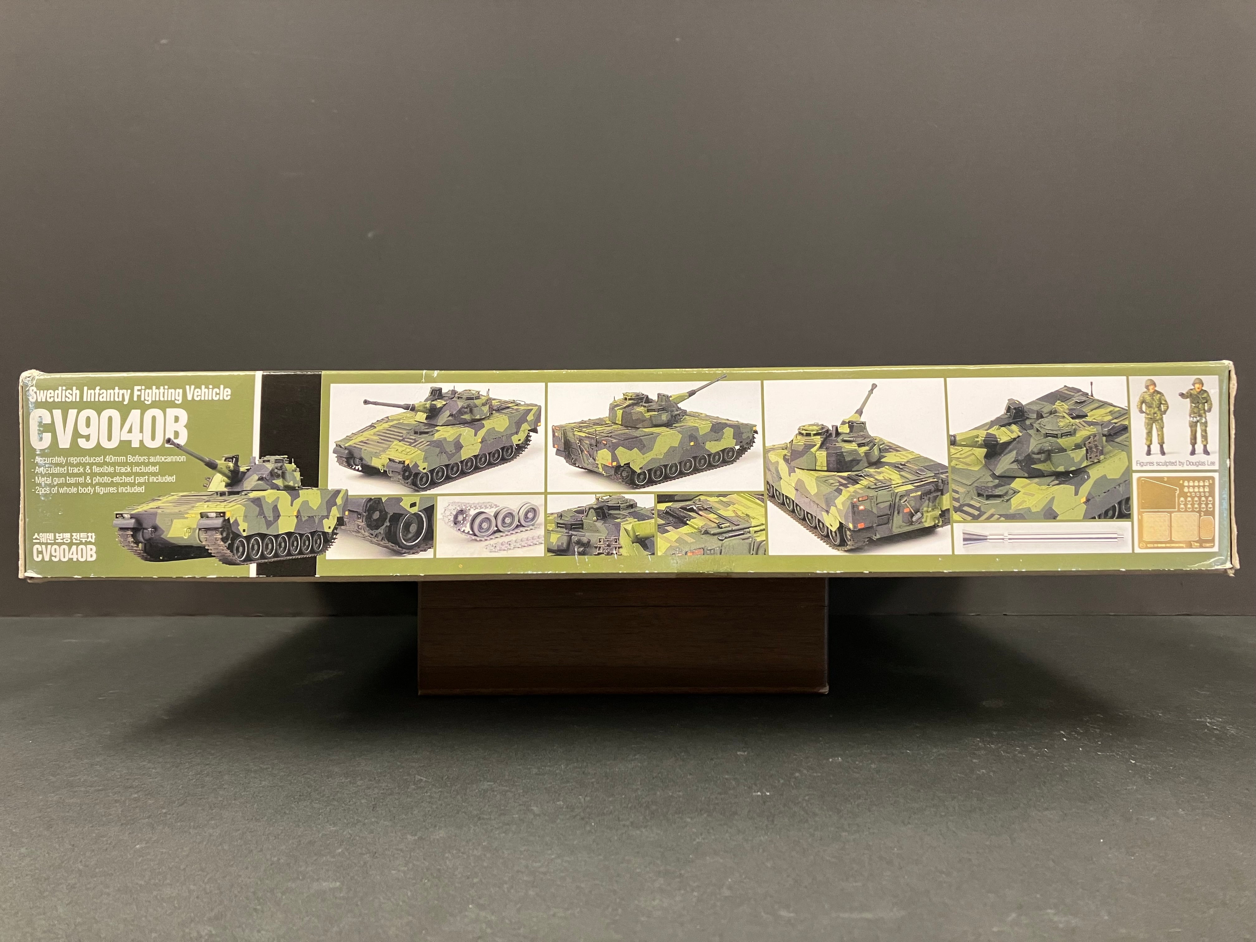 Armor Series No. 13217 1/35 Scale Swedish Infantry Fighting Vehicle CV9040B