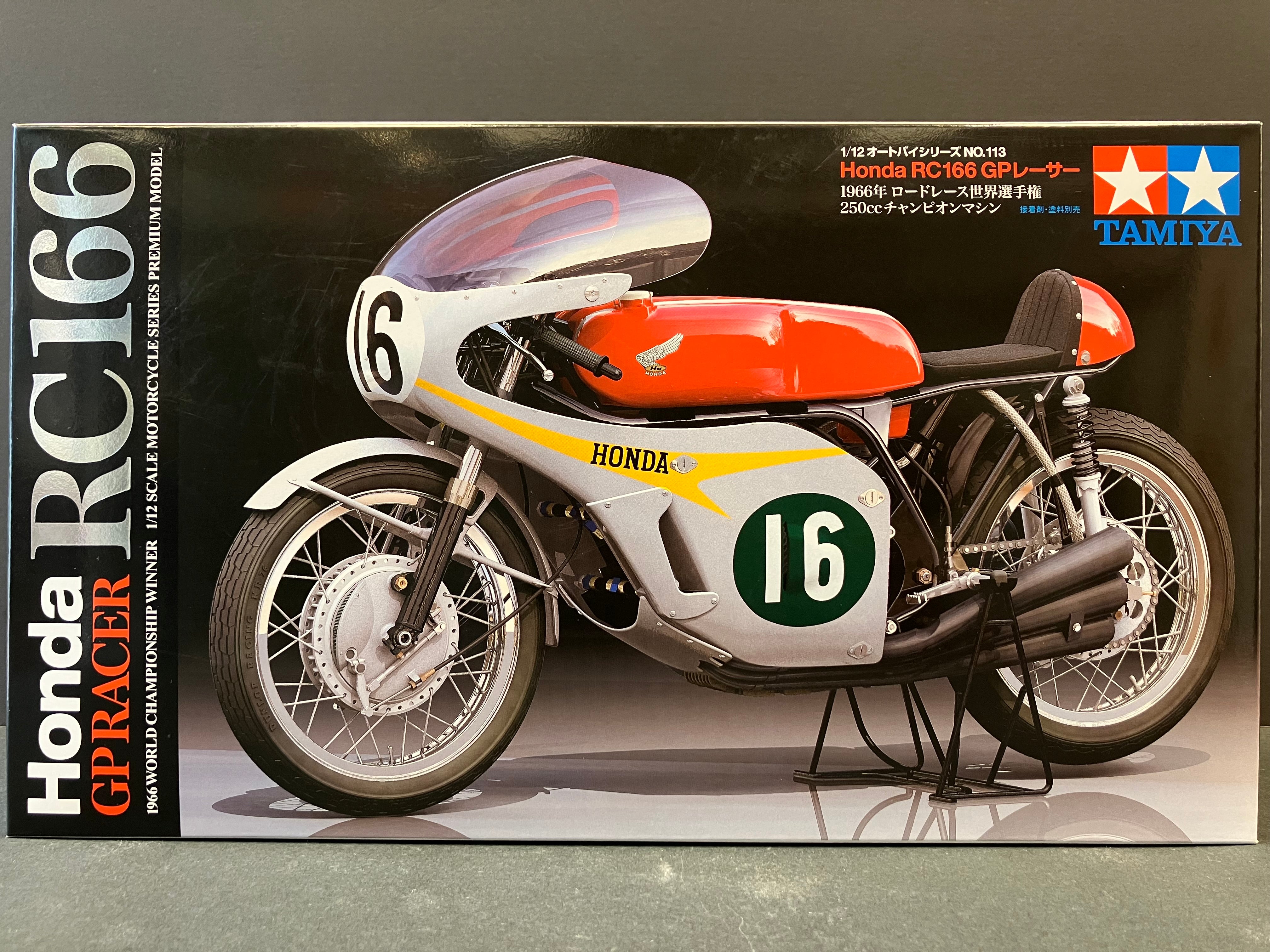 No. 113 Honda RC166 GP Racer ~ Year 1966 World Championship Winner Version [No. 16 Mike Hailwood]