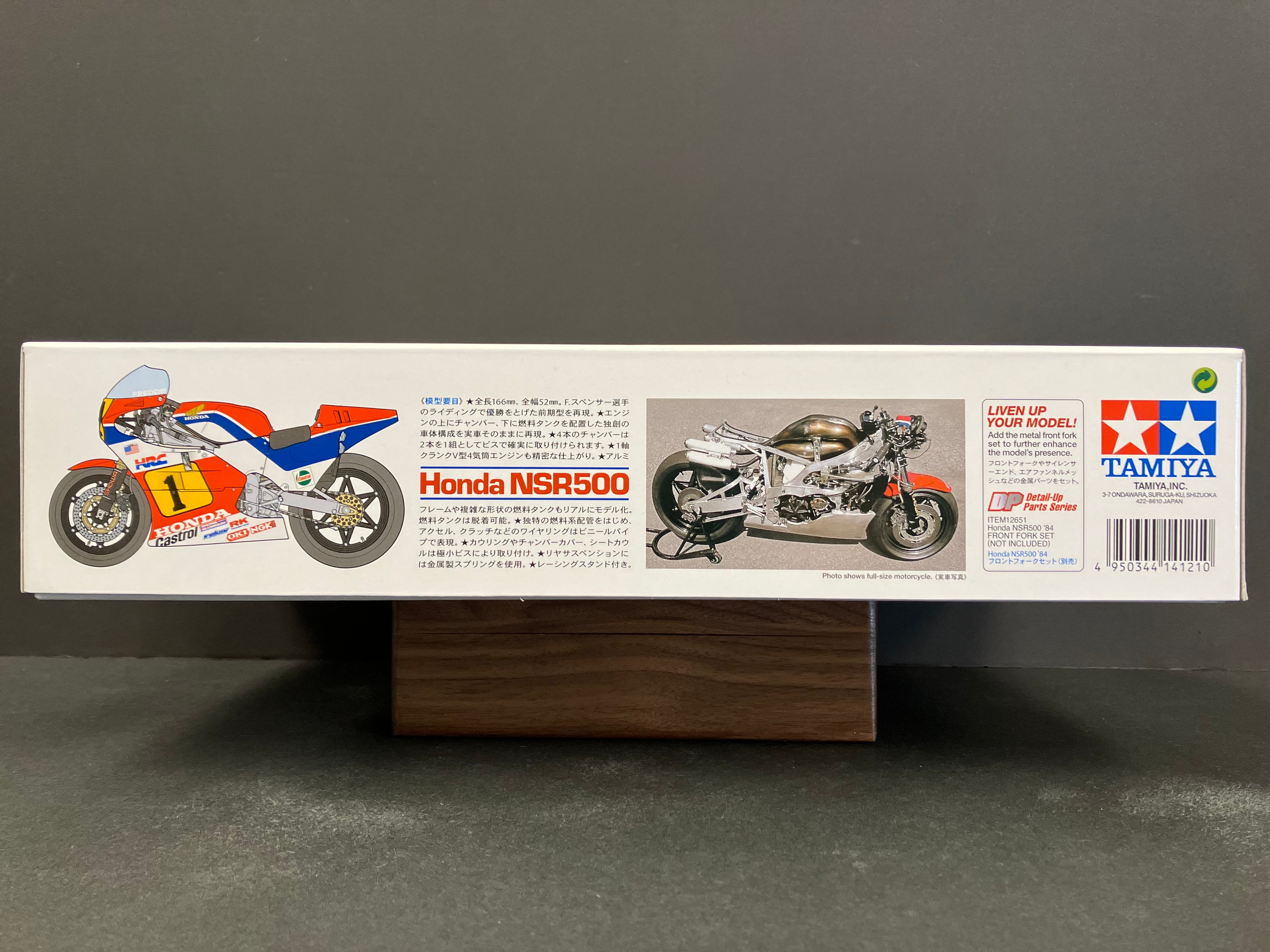 No. 121 Honda NSR500 ~ Year 1984 GP500 Version by HRC [No. 1 Freddie Spencer]