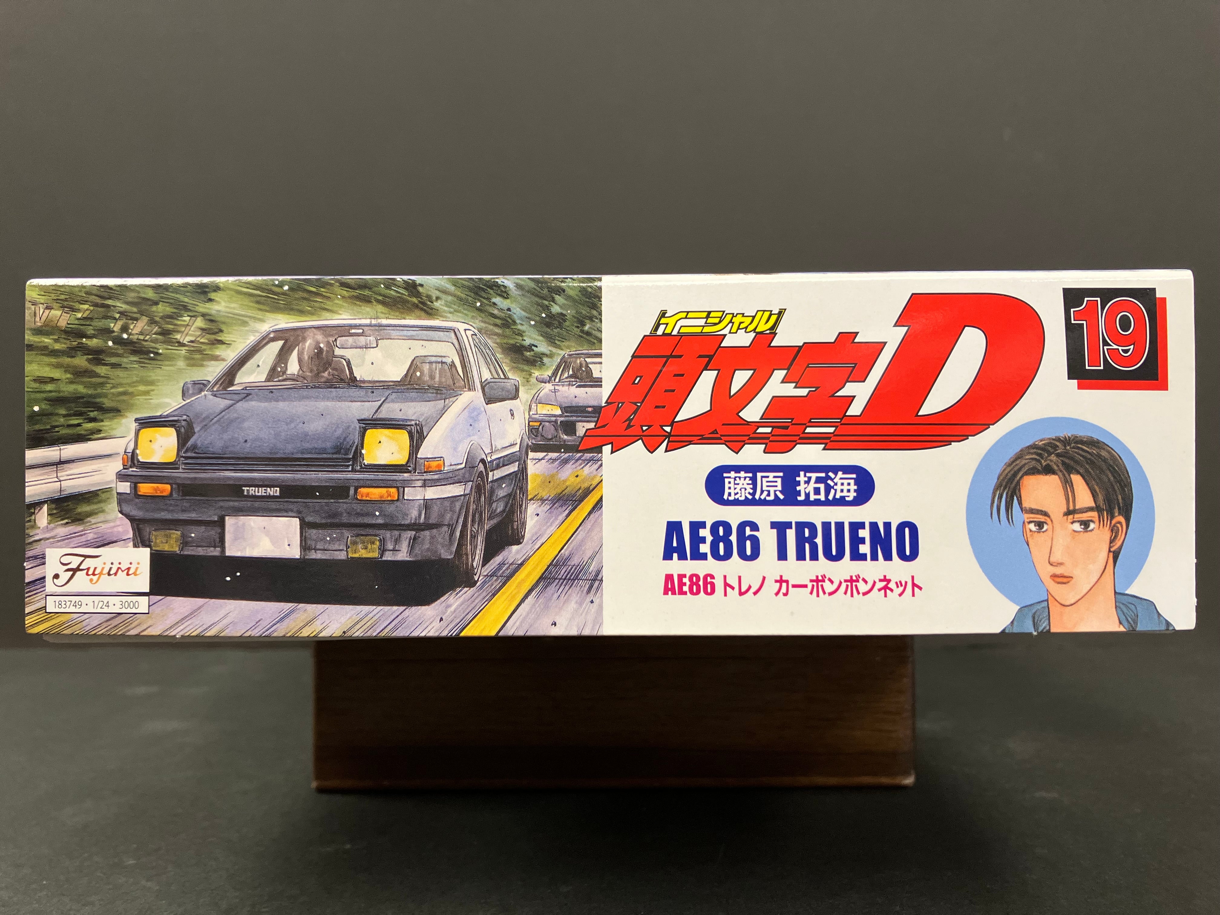 Initial D No. 19 Toyota Corolla Sprinter Trueno GT-Apex AE86 Carbon Bonnet Project D Version ~ Takumi Fujiwara [藤原拓海 - Project D]
