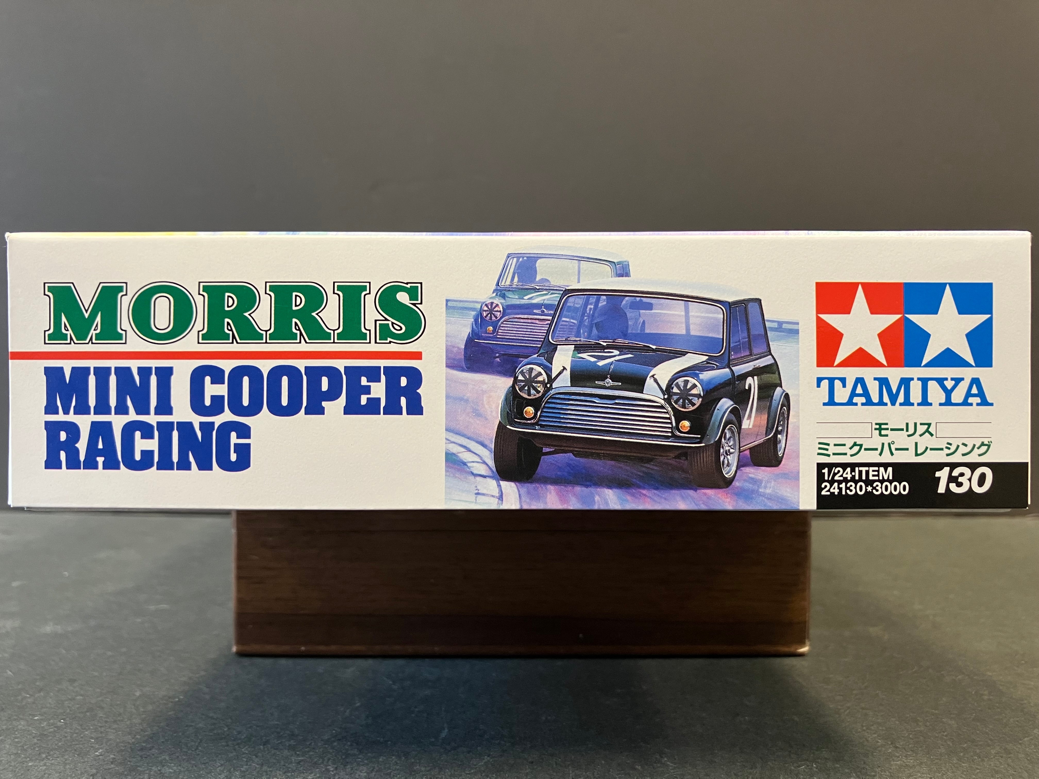 No. 130 Morris Mini Cooper Racing Version [英國: 莫里斯 - 迷你賽車版本]