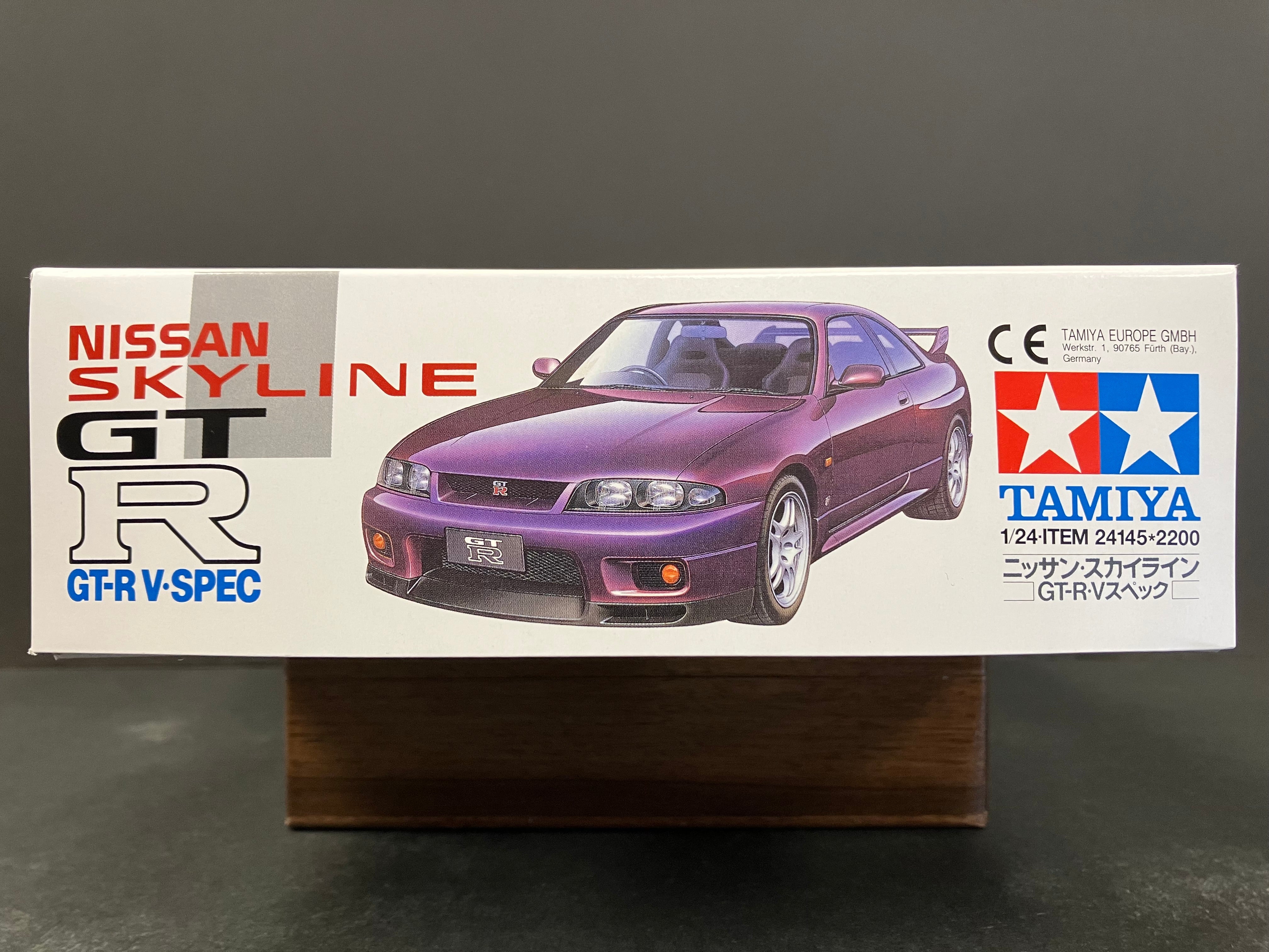 No. 145 Nissan Skyline GT-R R33 V-Spec BCNR33