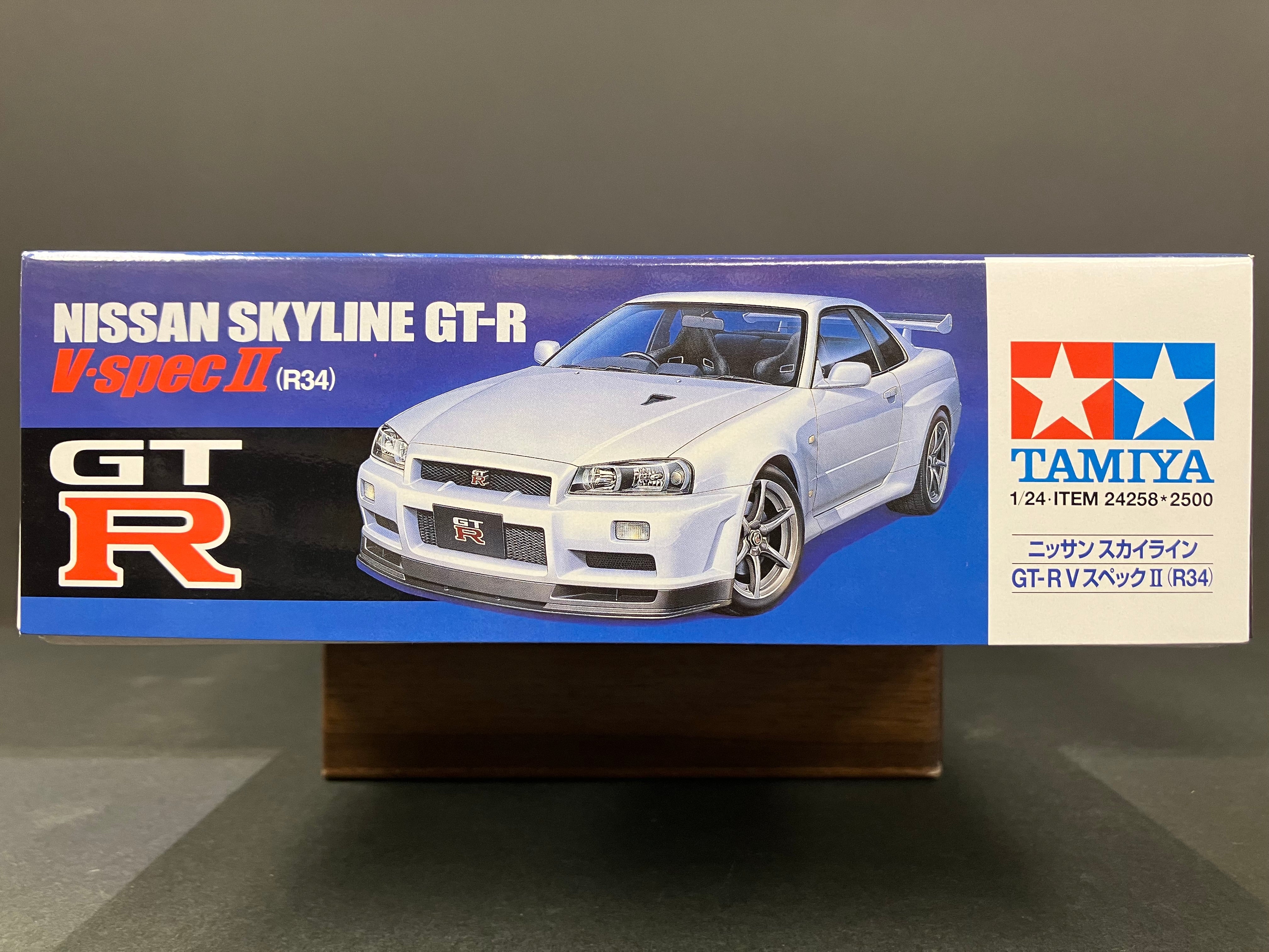No. 258 Nissan Skyline GT-R R34 V-Spec II BNR34