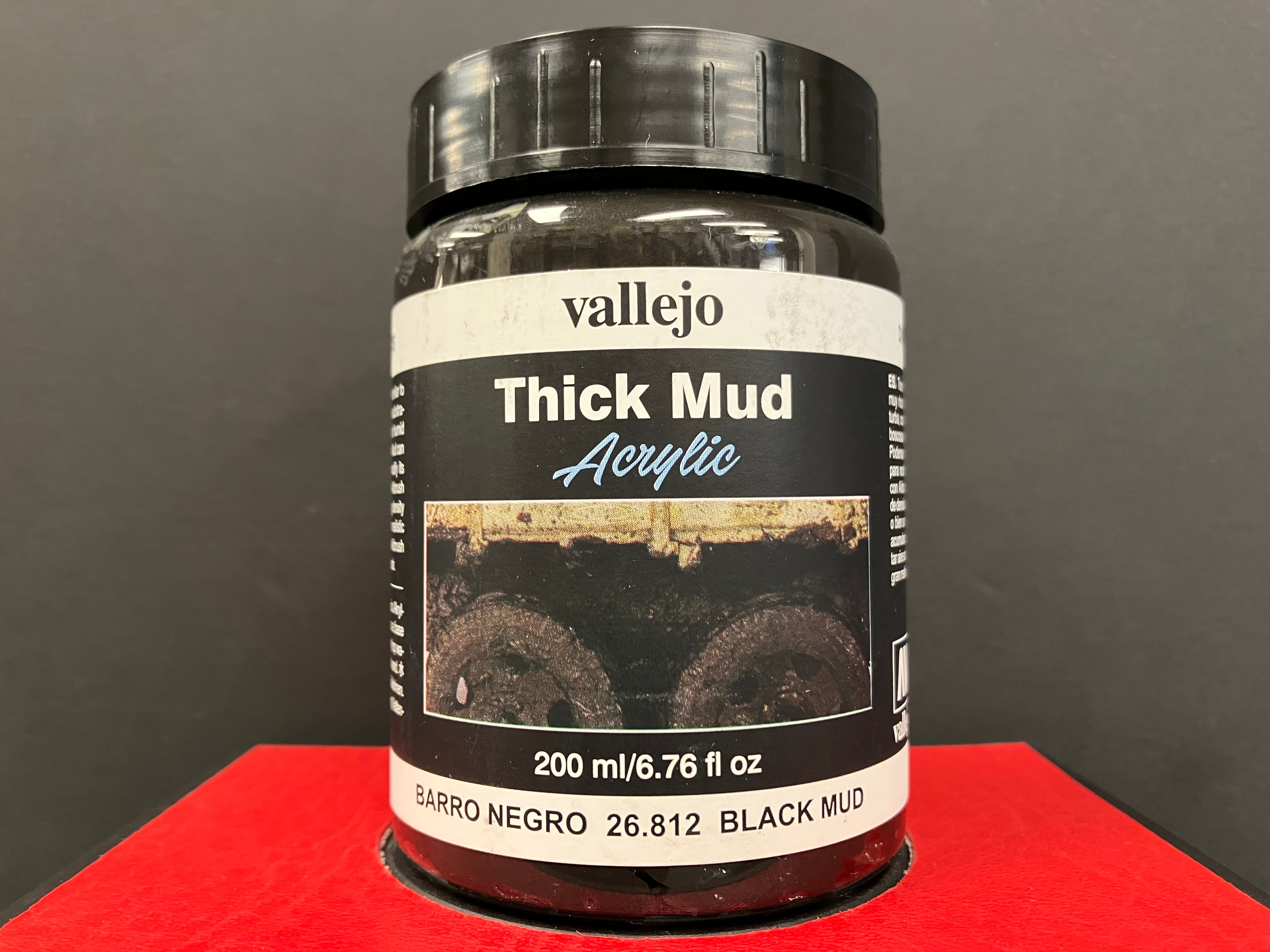 Diorama Effects: Black Mud [黑色厚泥]