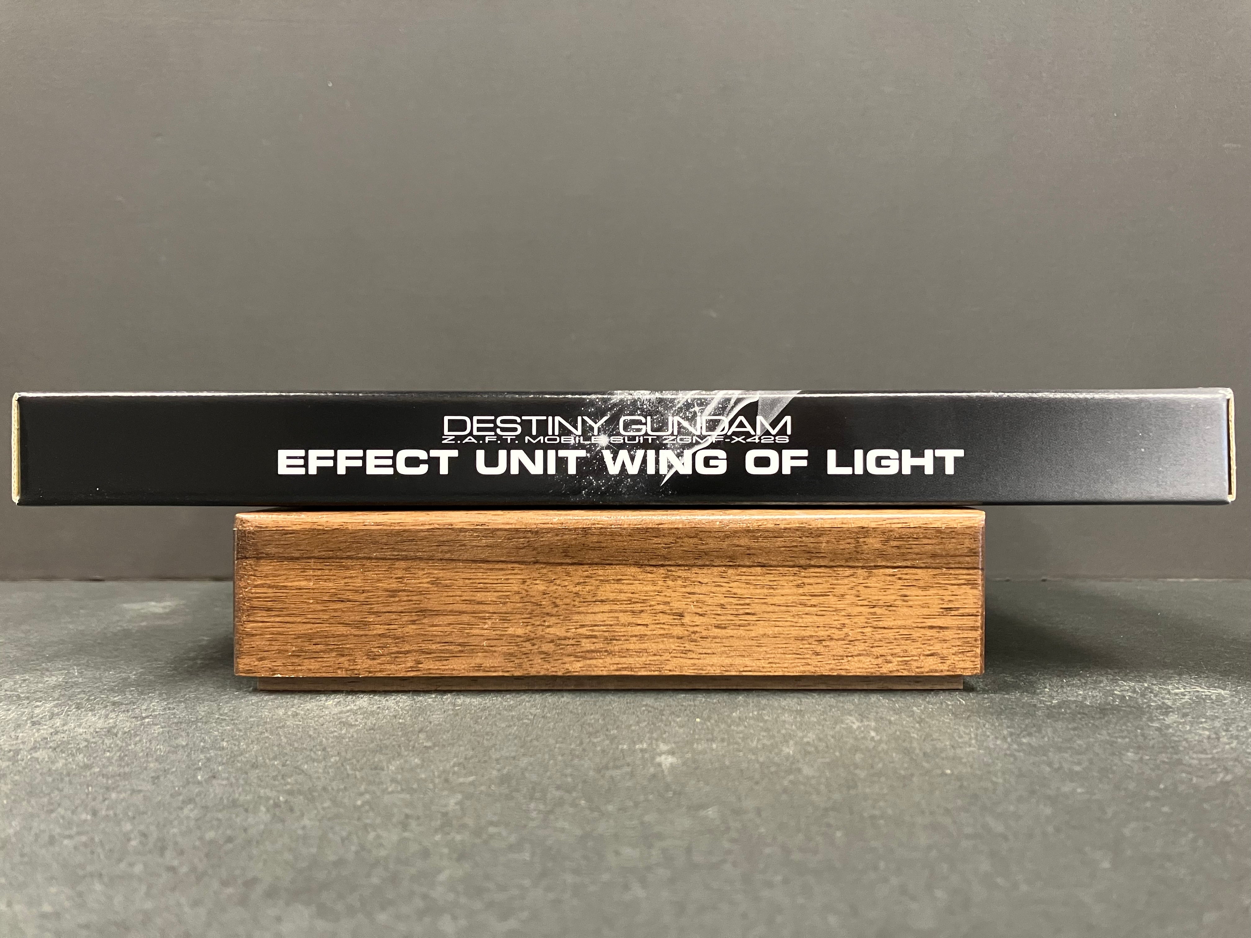 RG 1/144 Effect Unit Wing of Light for Real Grade Destiny Gundam Z.A.F.T. Mobile Suit ZGMF-X42S