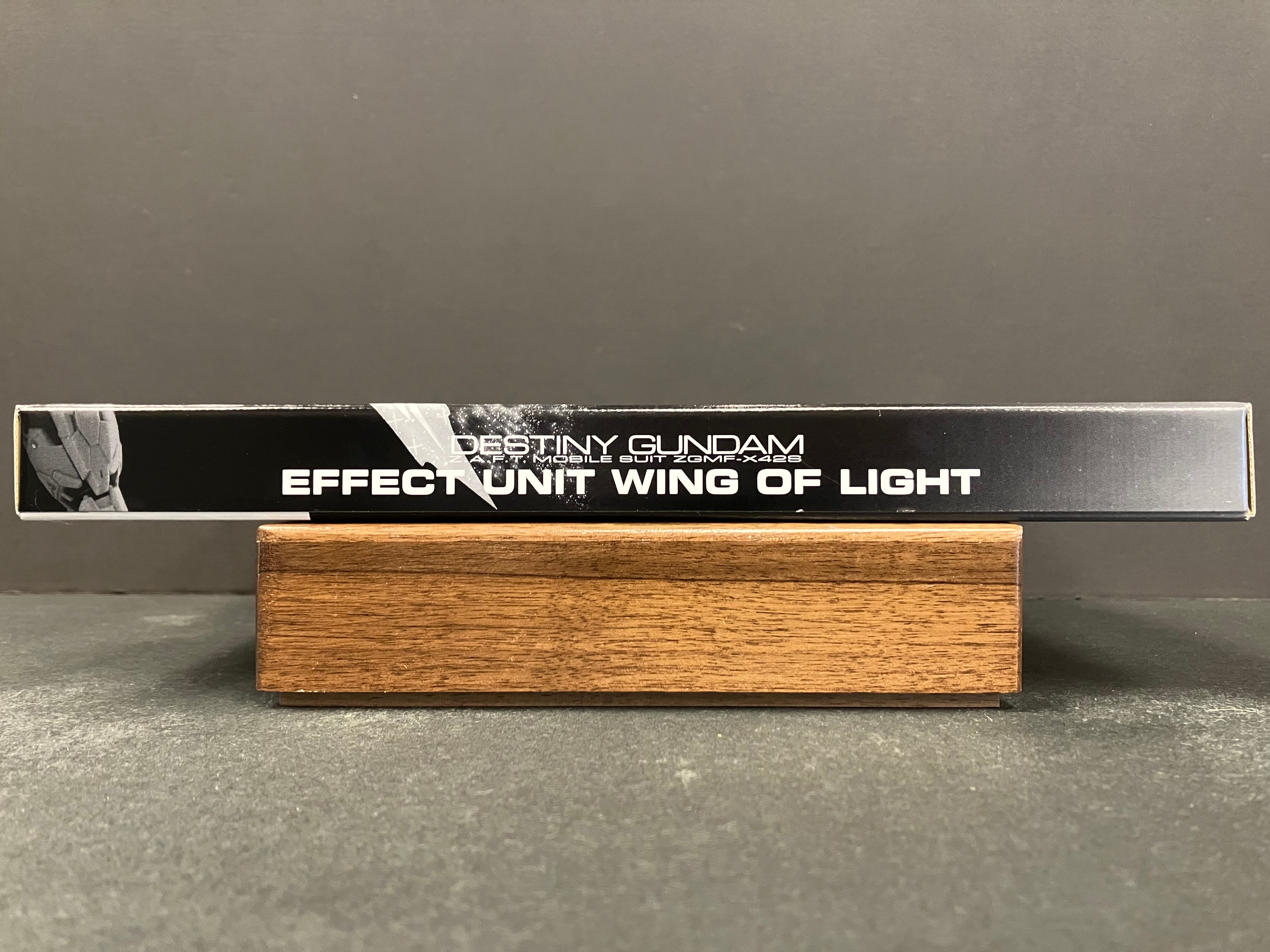 RG 1/144 Effect Unit Wing of Light for Real Grade Destiny Gundam Z.A.F.T. Mobile Suit ZGMF-X42S