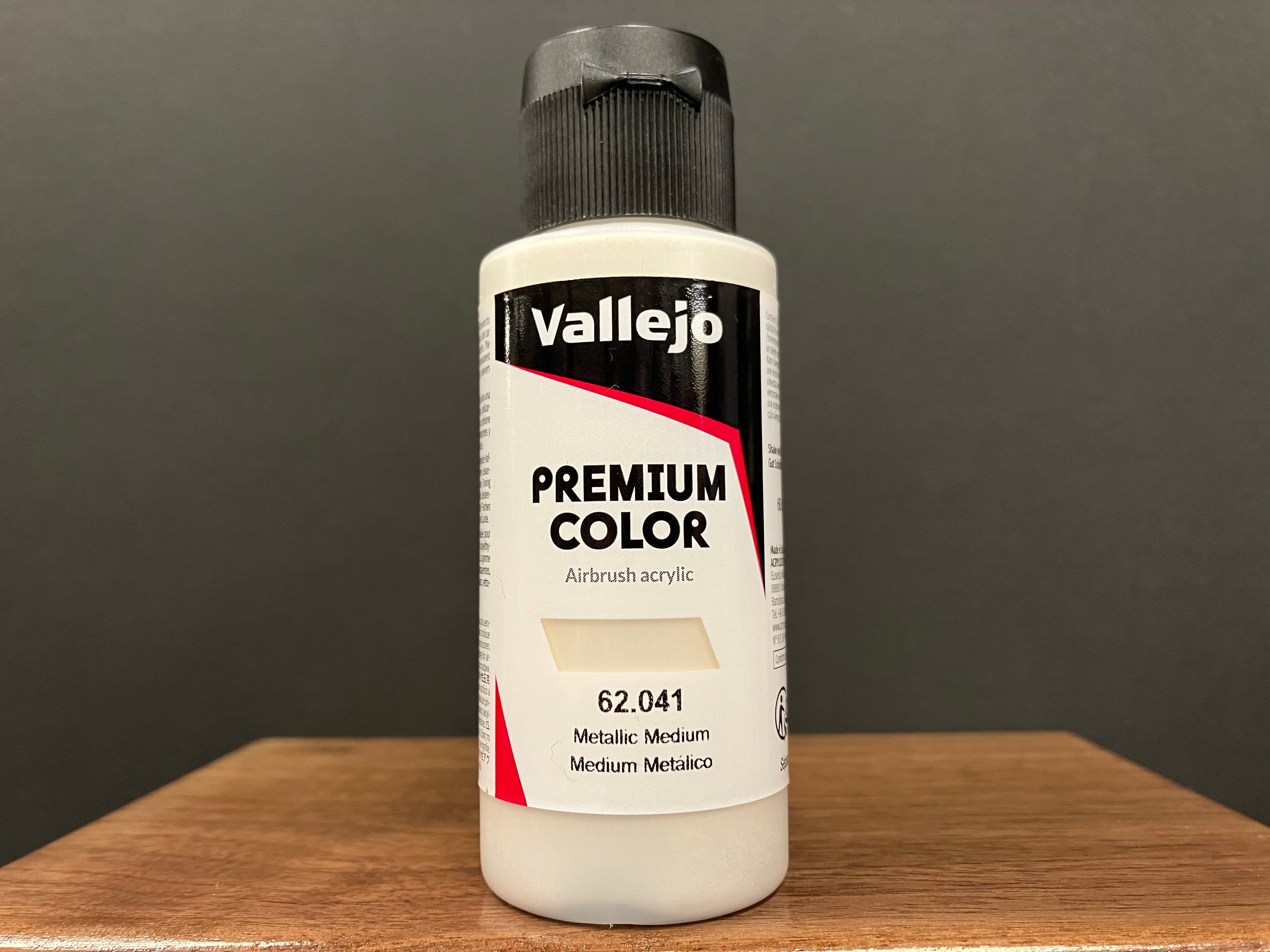 Premium Color: Metallic Medium [金屬介質]