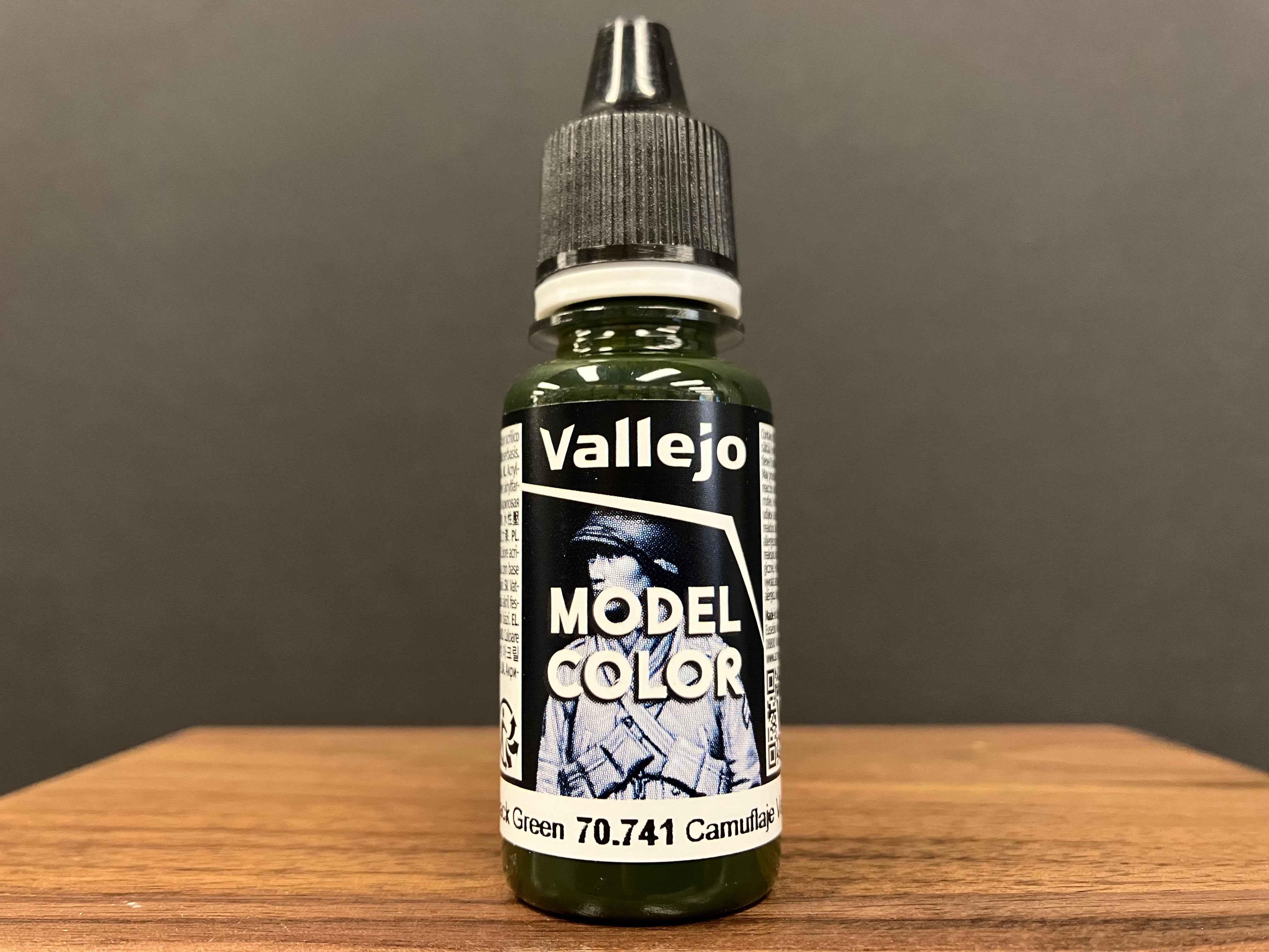 Model Color - New Range: Camouflage Black Green [109]