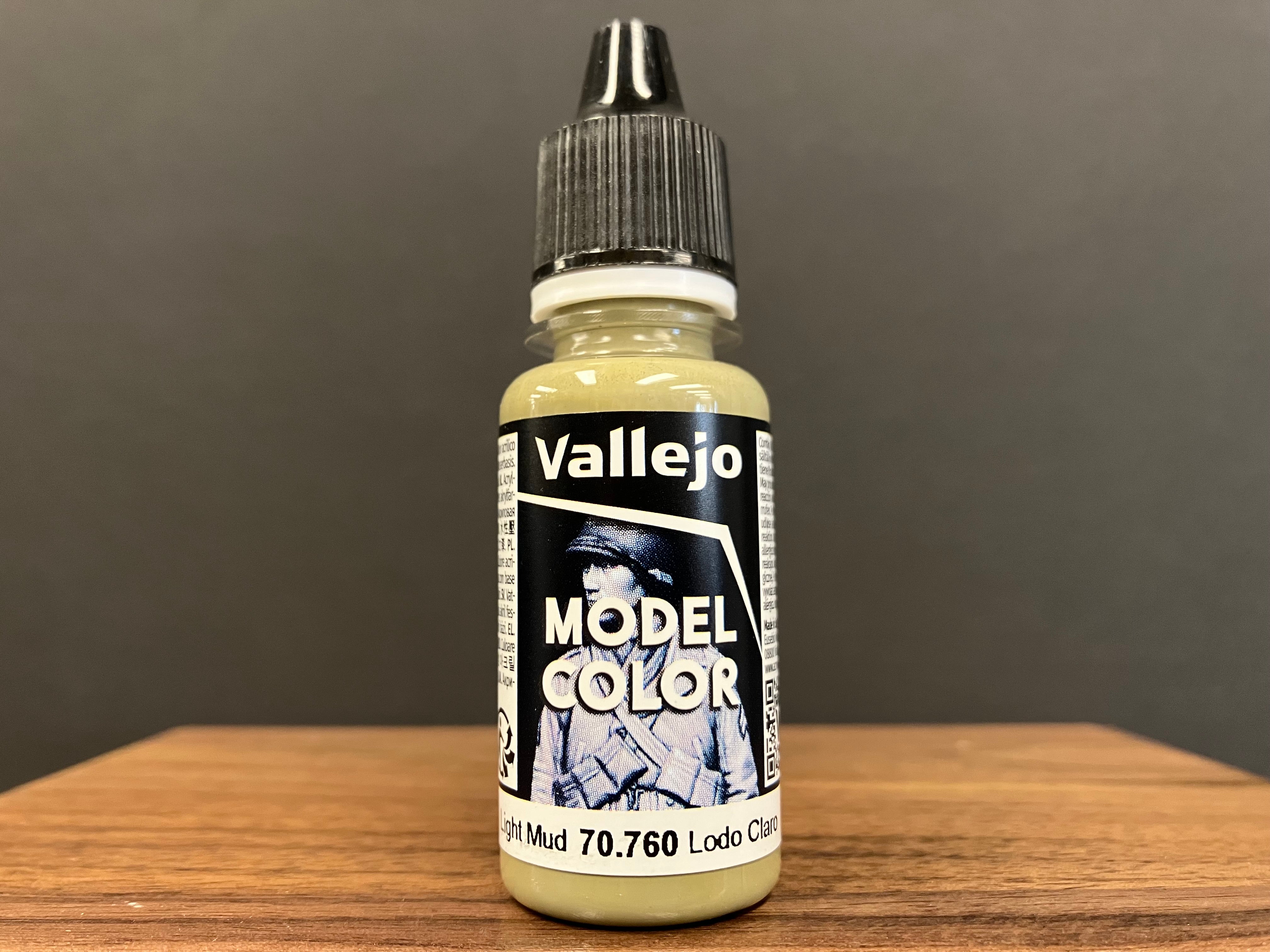 Model Color - New Range: Light Mud [103]