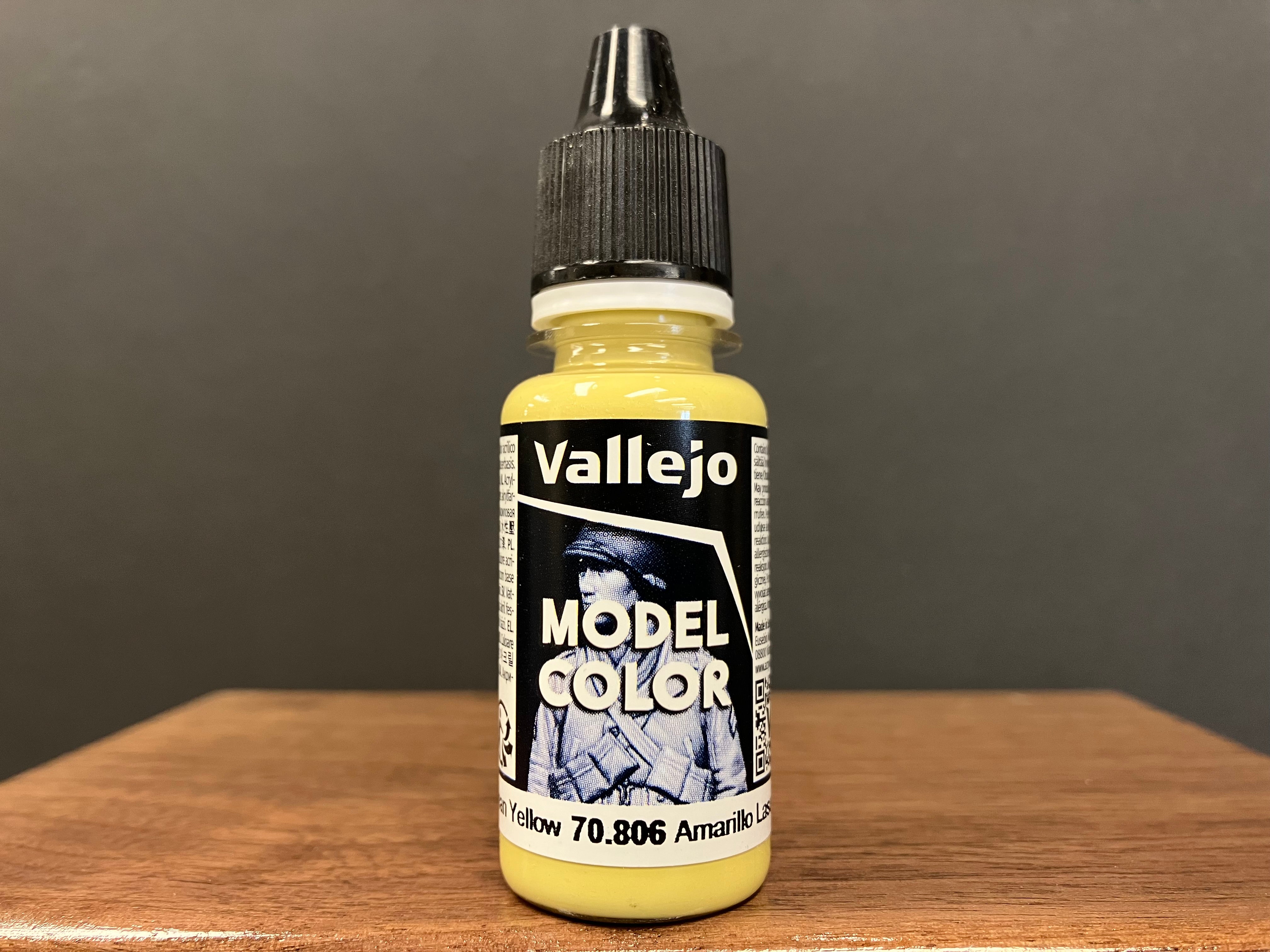 Model Color - New Range: German Yellow [119]