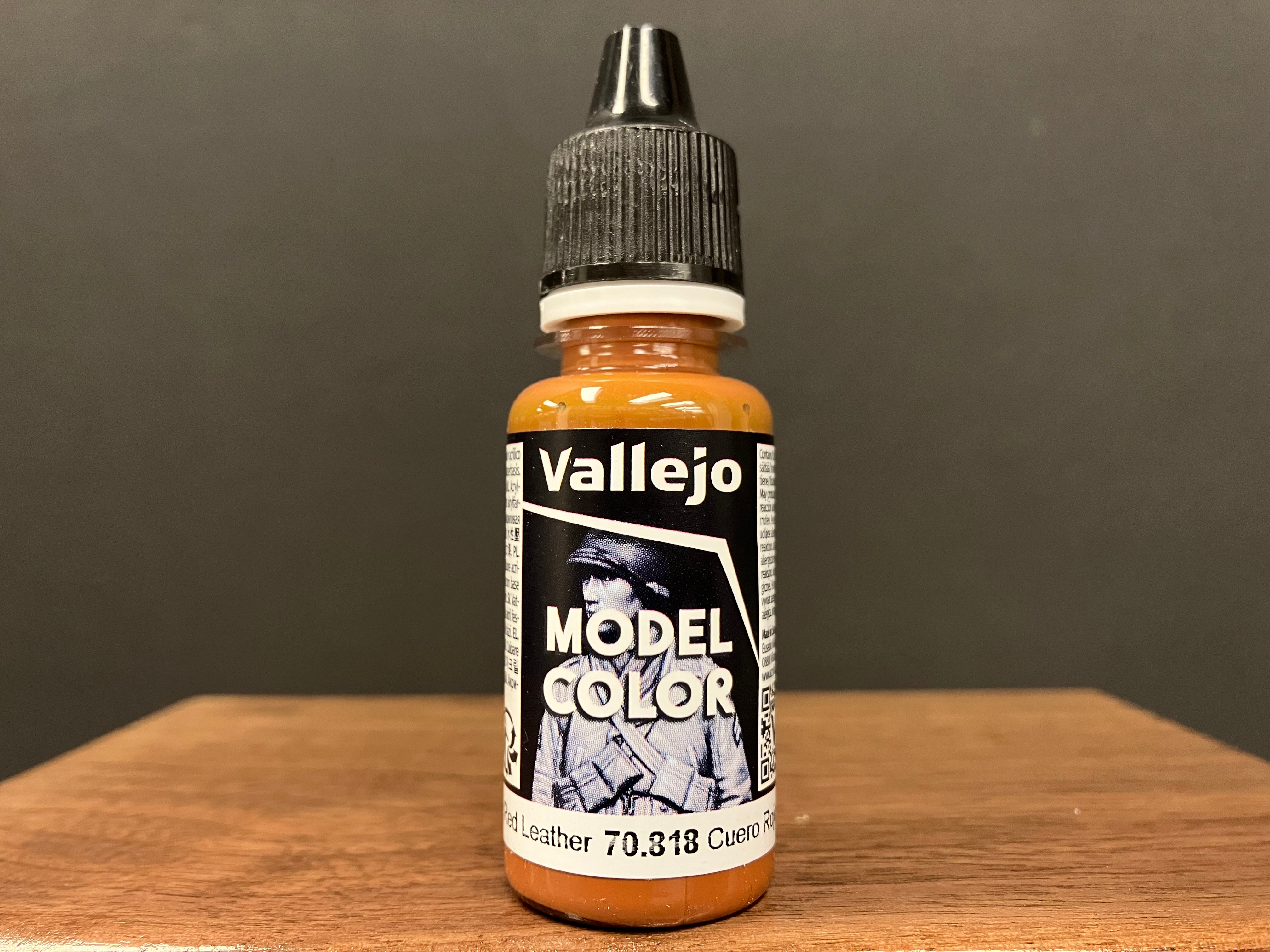 Model Color - New Range: Red Leather [161]