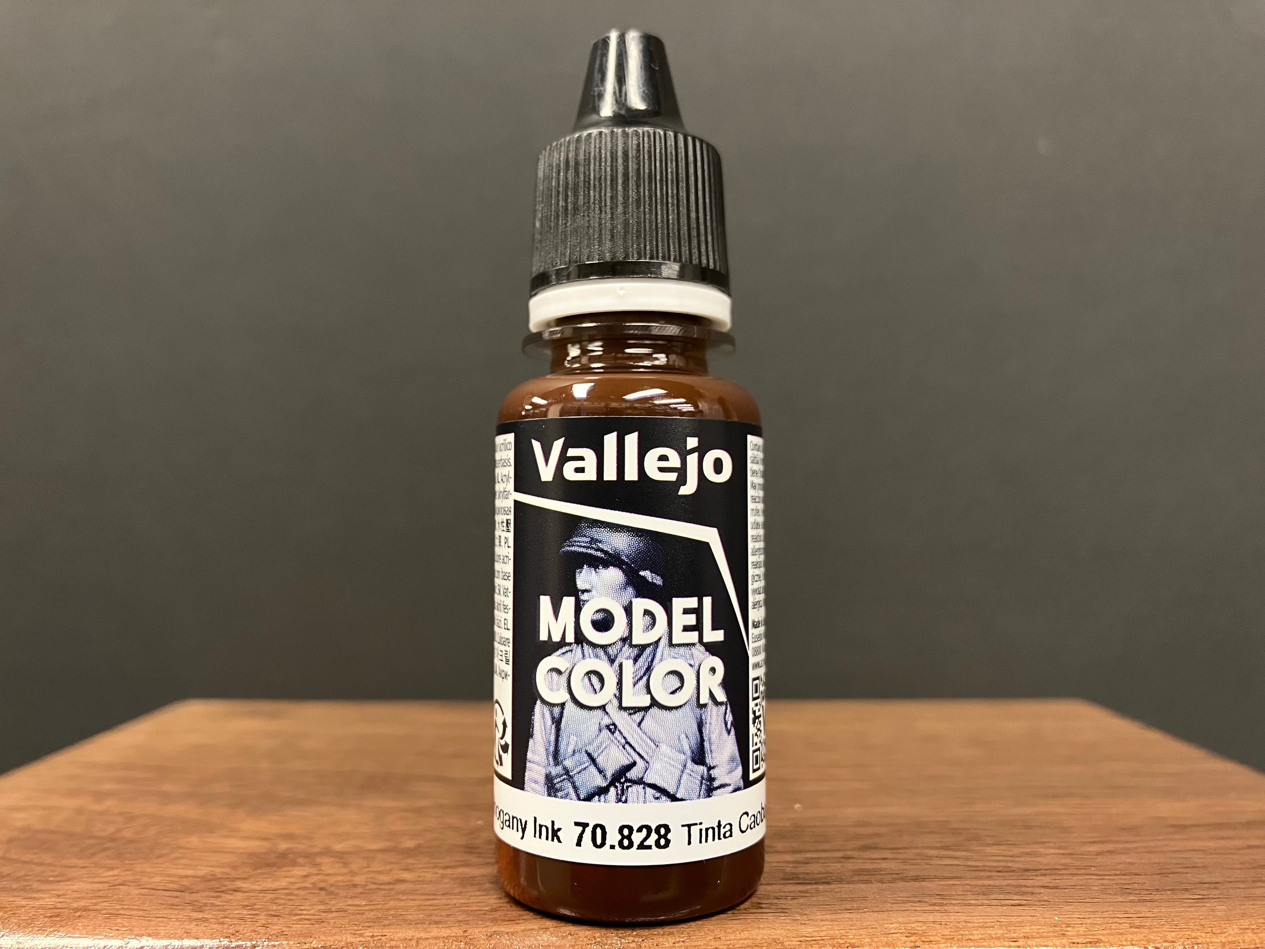 Model Color - New Range: Mahogany Ink [193]