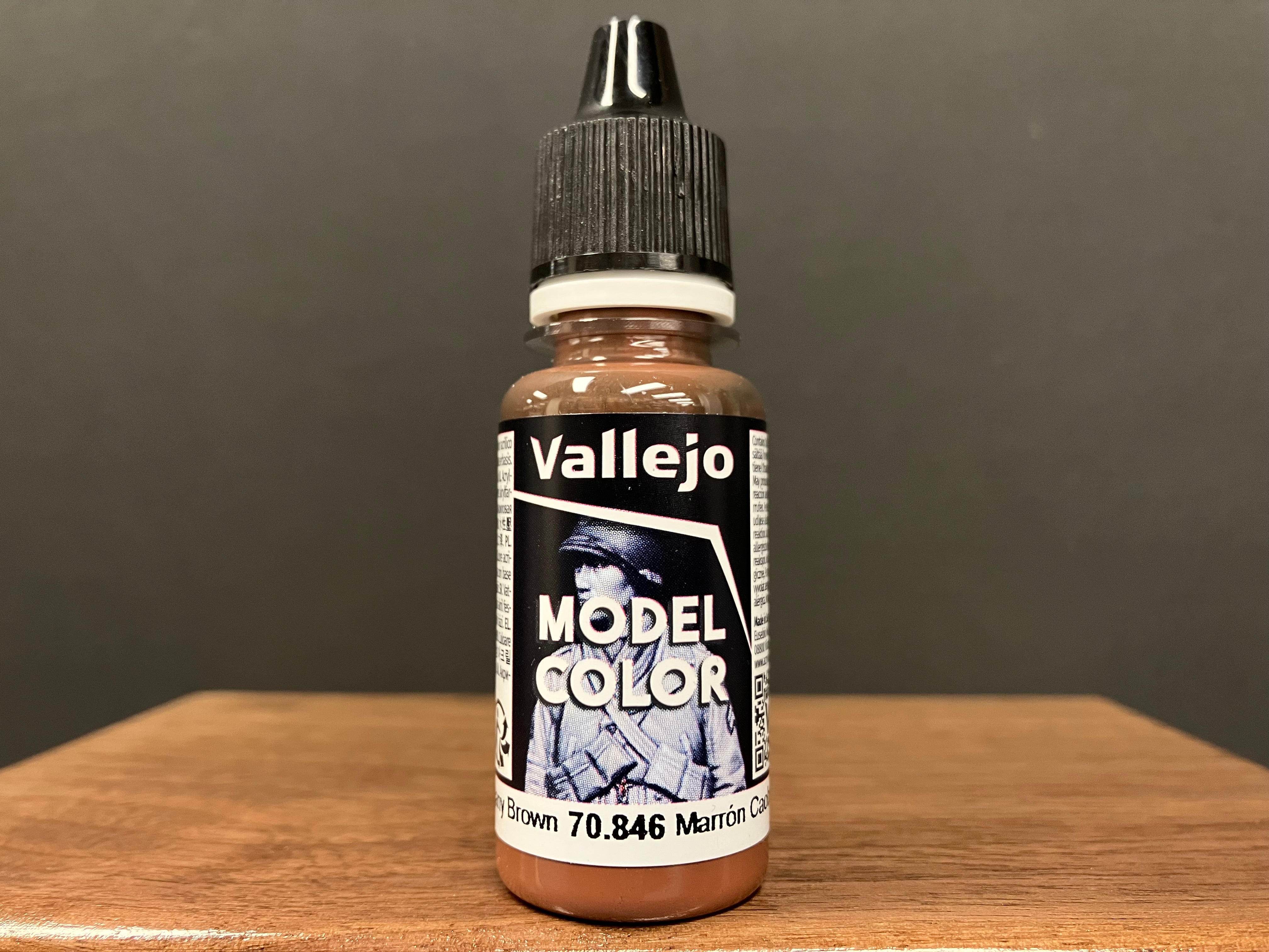 Model Color - New Range: Mahogany Brown [154]