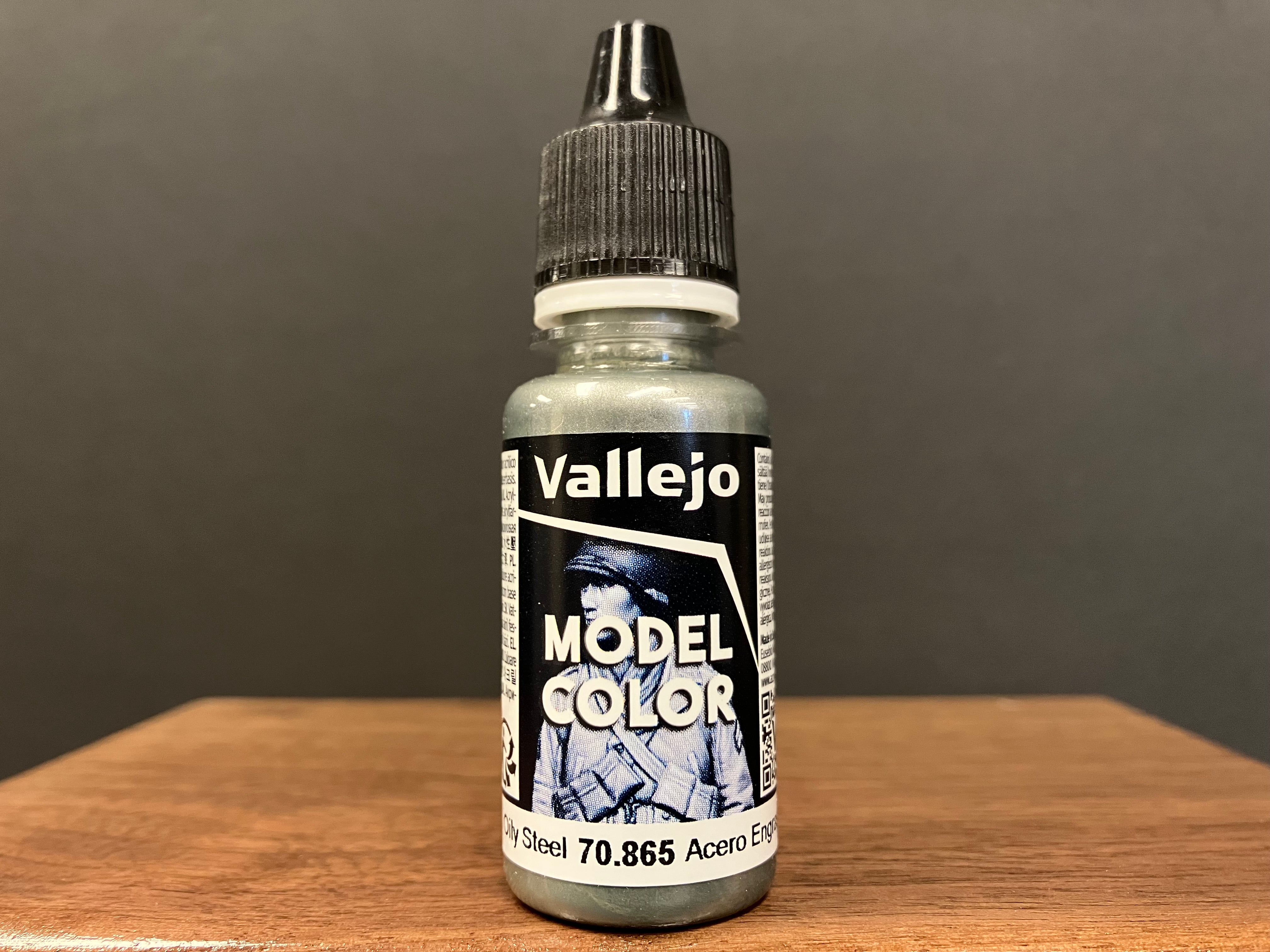 Model Color - New Range: Oily Steel [196]