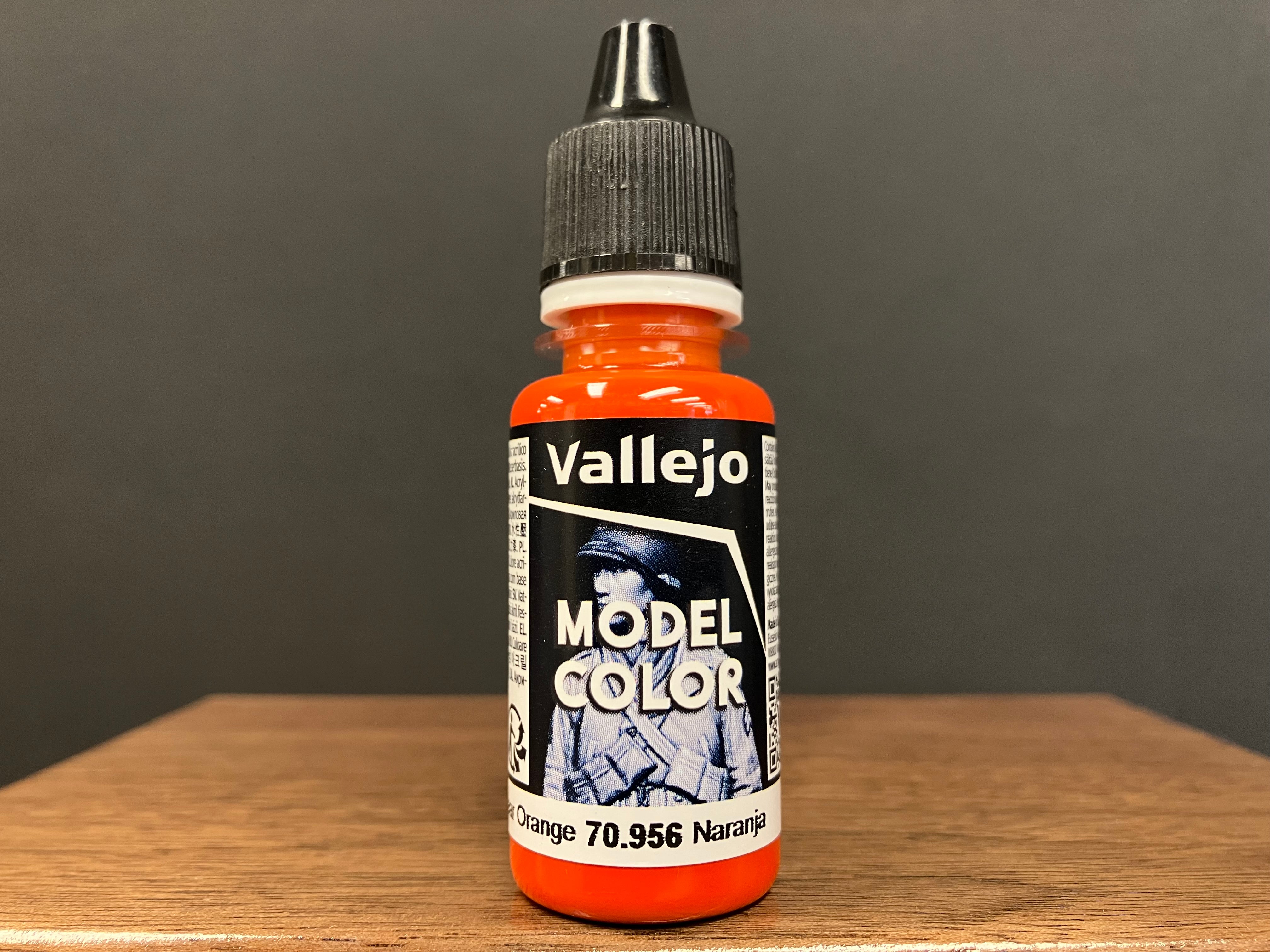 Model Color - New Range: Clear Orange [31]