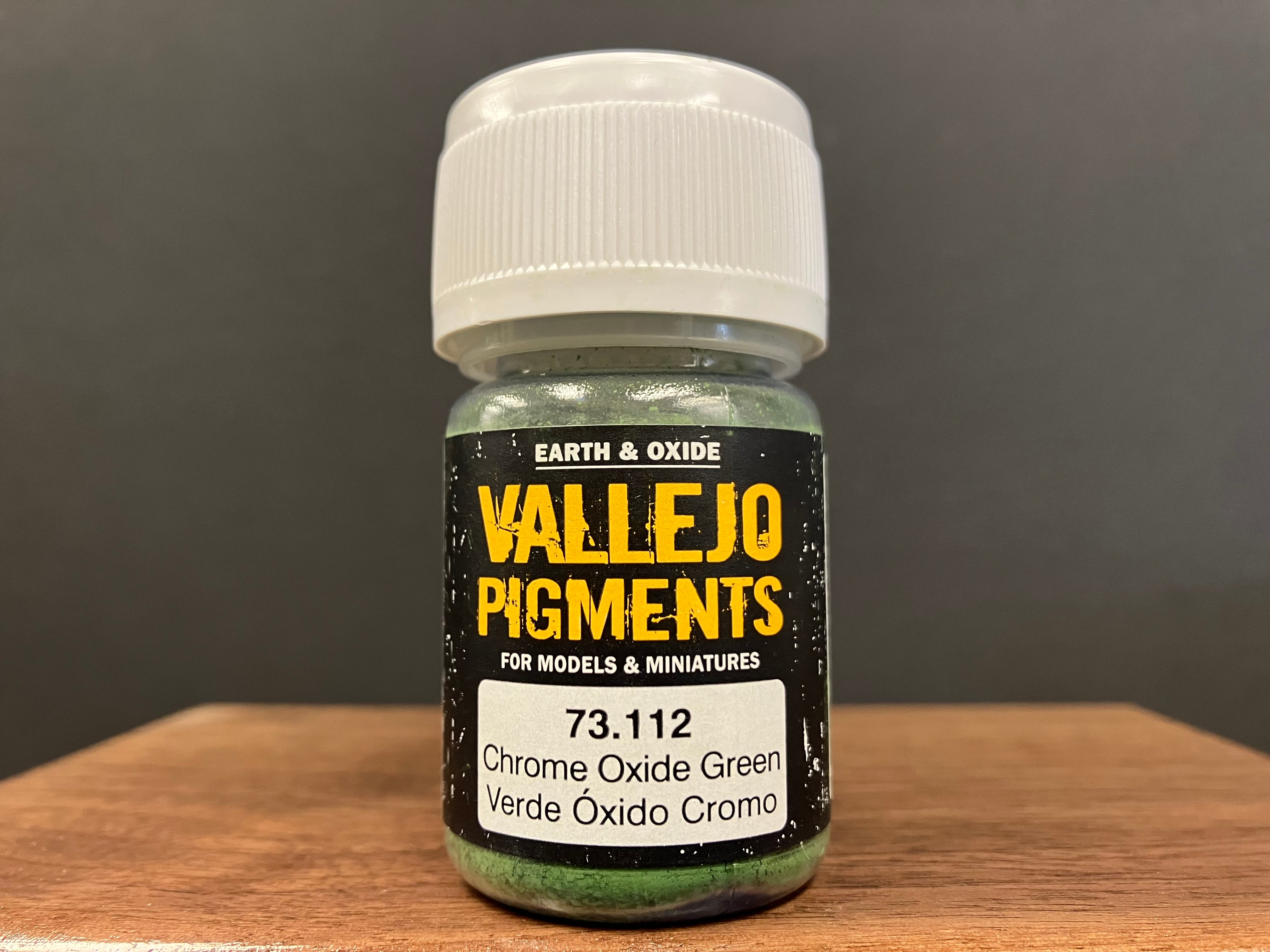 Pigments: Chrome Oxide Green [氧化鉻綠色]