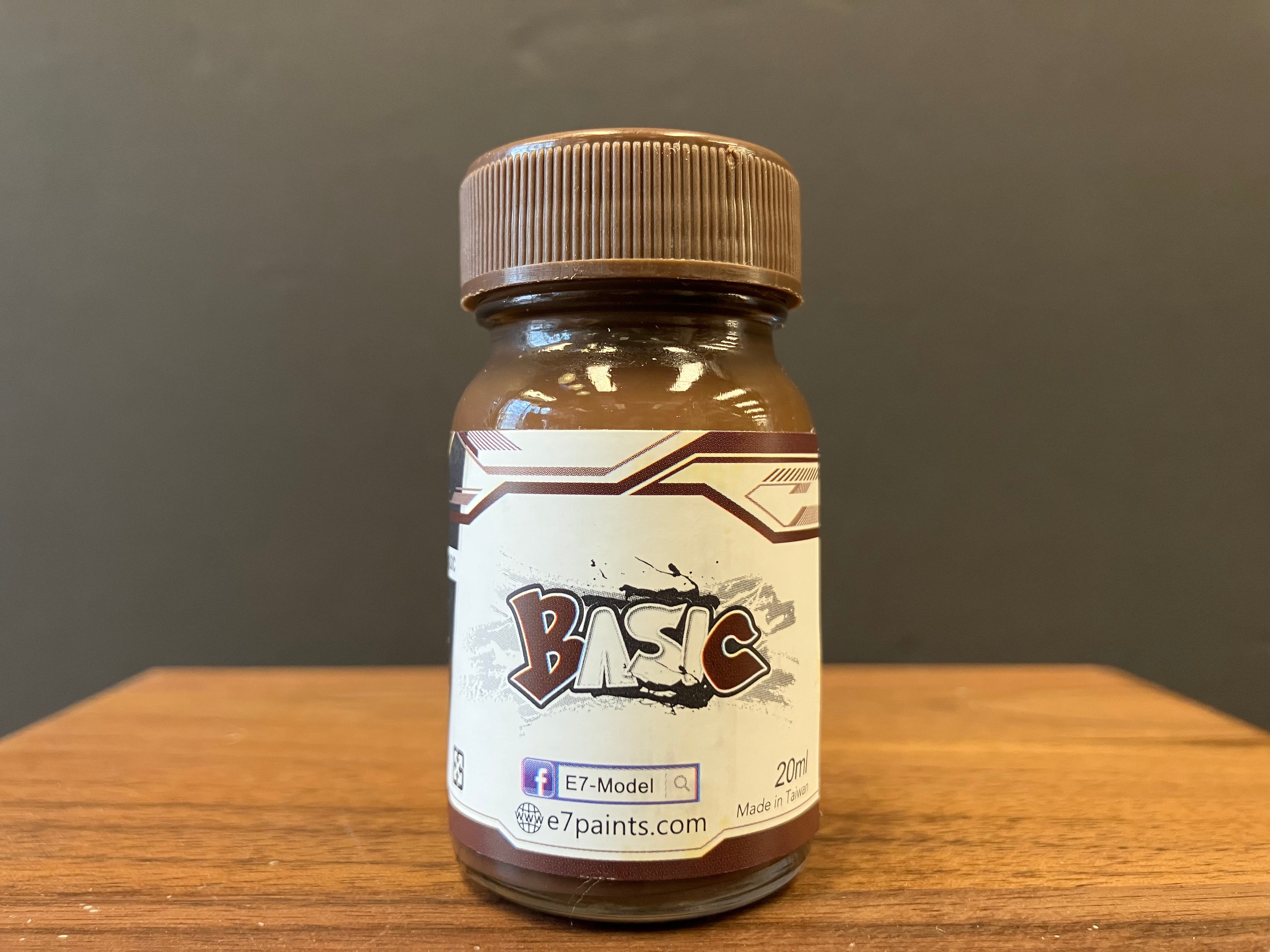 Basic Color: Brown 褐色 B-18 (20 ml)