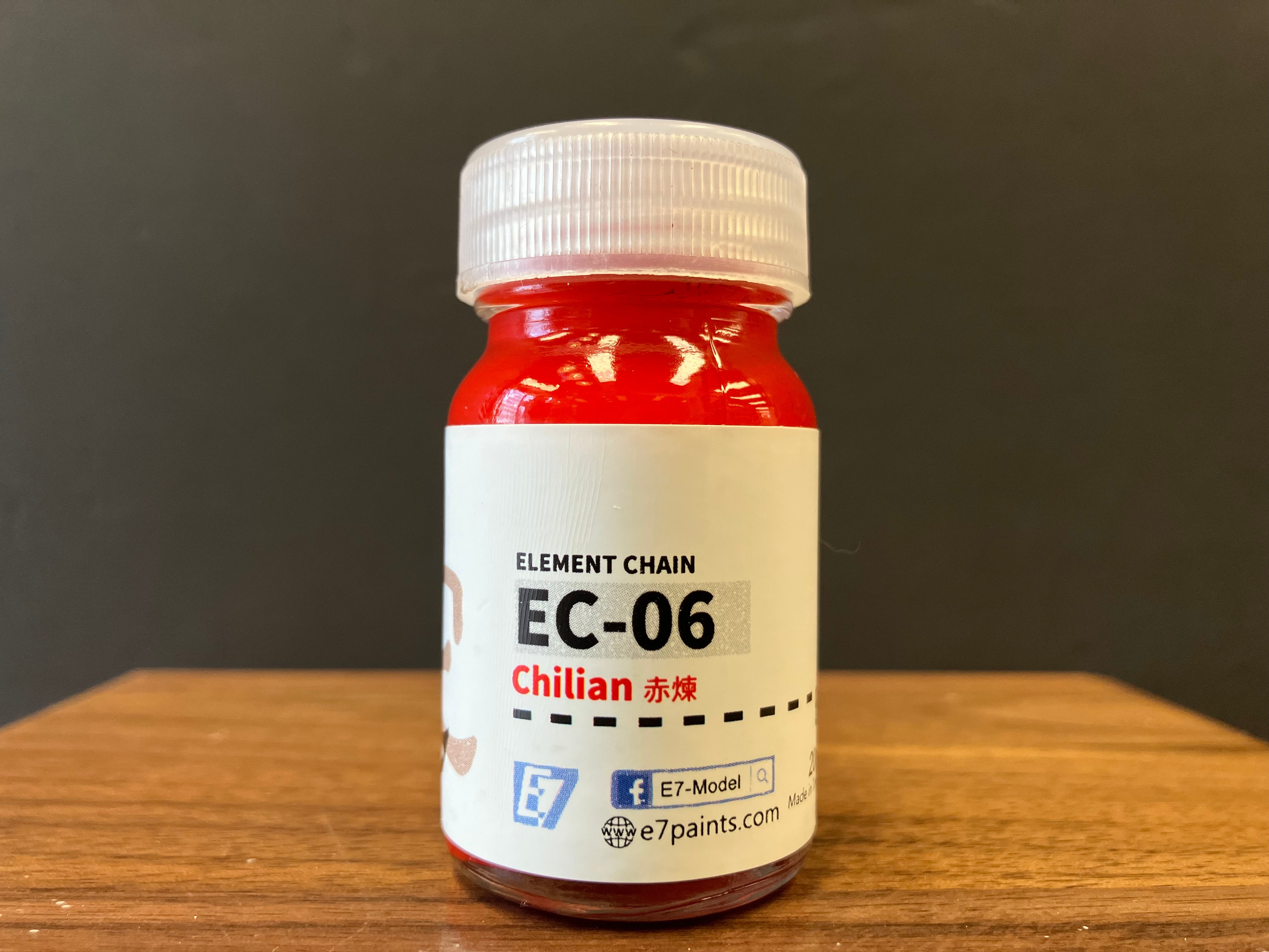 Element Chain: Chilian 赤煉色 EC-06 (20 ml)
