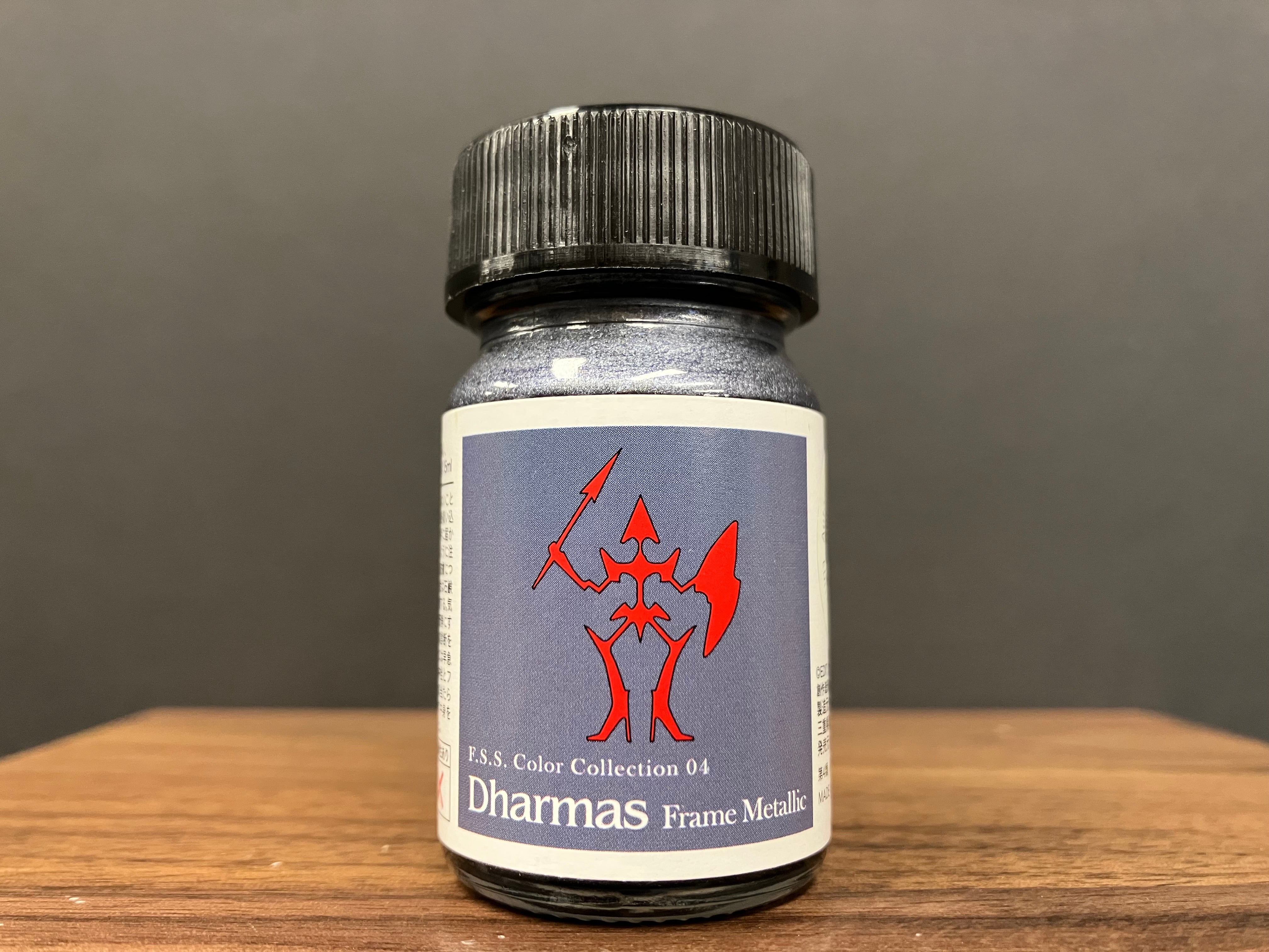 No. 04 Dharmas Frame Metallic [油性塗料 - Dharmas 金屬骨架色] (ダルマス フレームメタリック) 15 ml