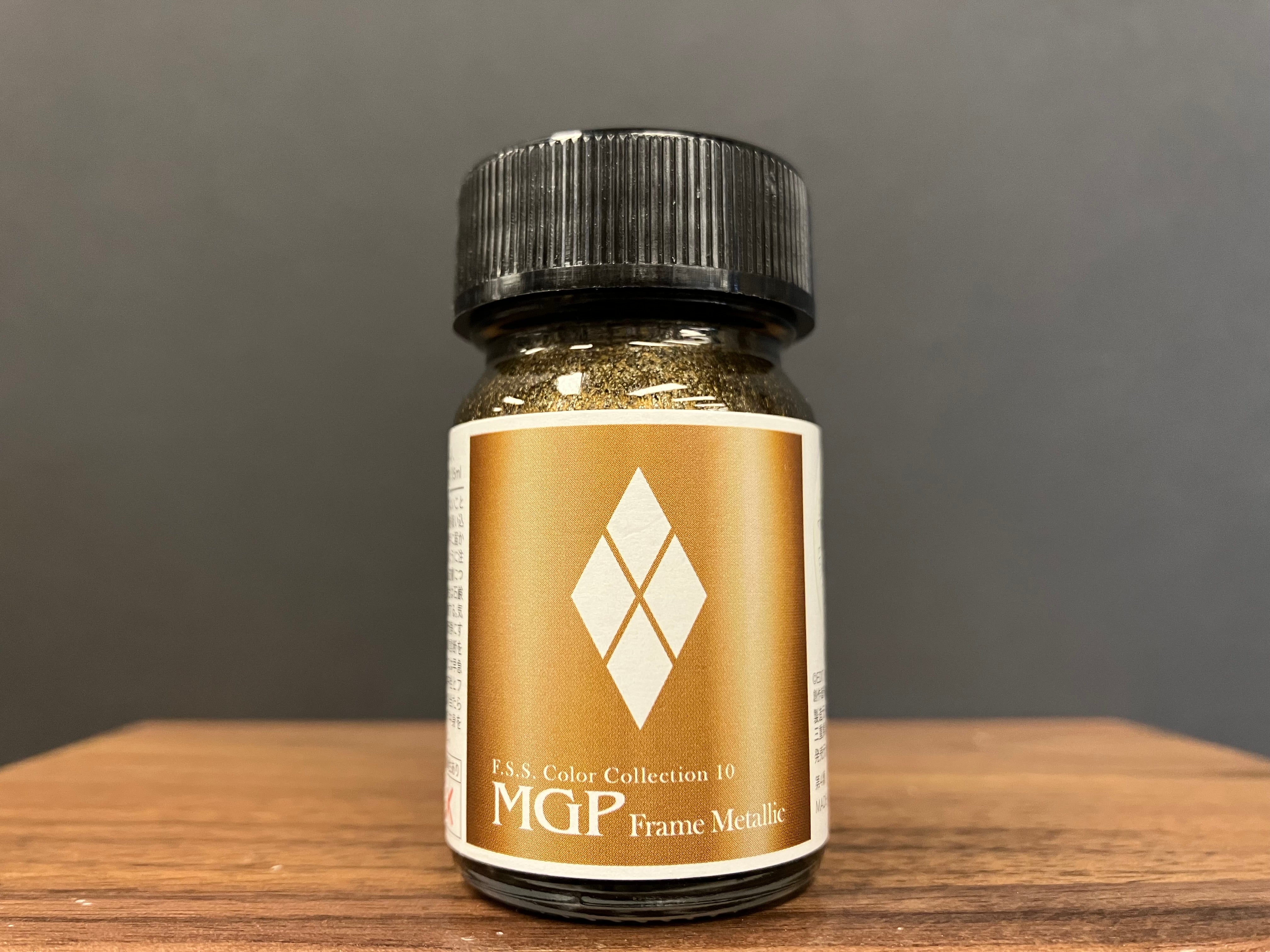 No. 10 MGP Frame Metallic [油性塗料 - MGP 金屬骨架色] (MGP フレームメタリック) 15 ml