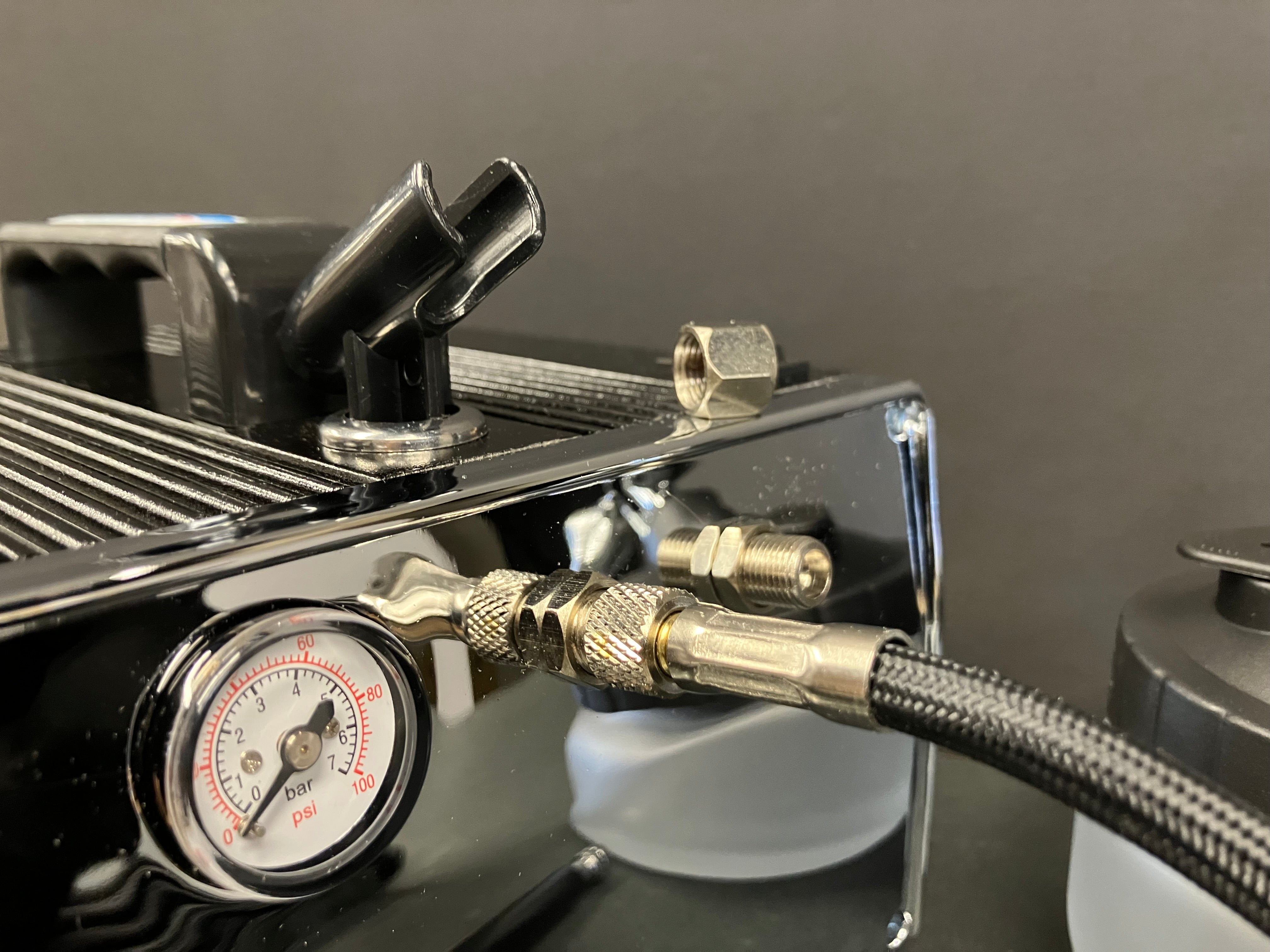 Portable Compressor with 0.3 mm Dual Action Airbrush Signature Black Version HS-317ACKF [Non Battery Operated]