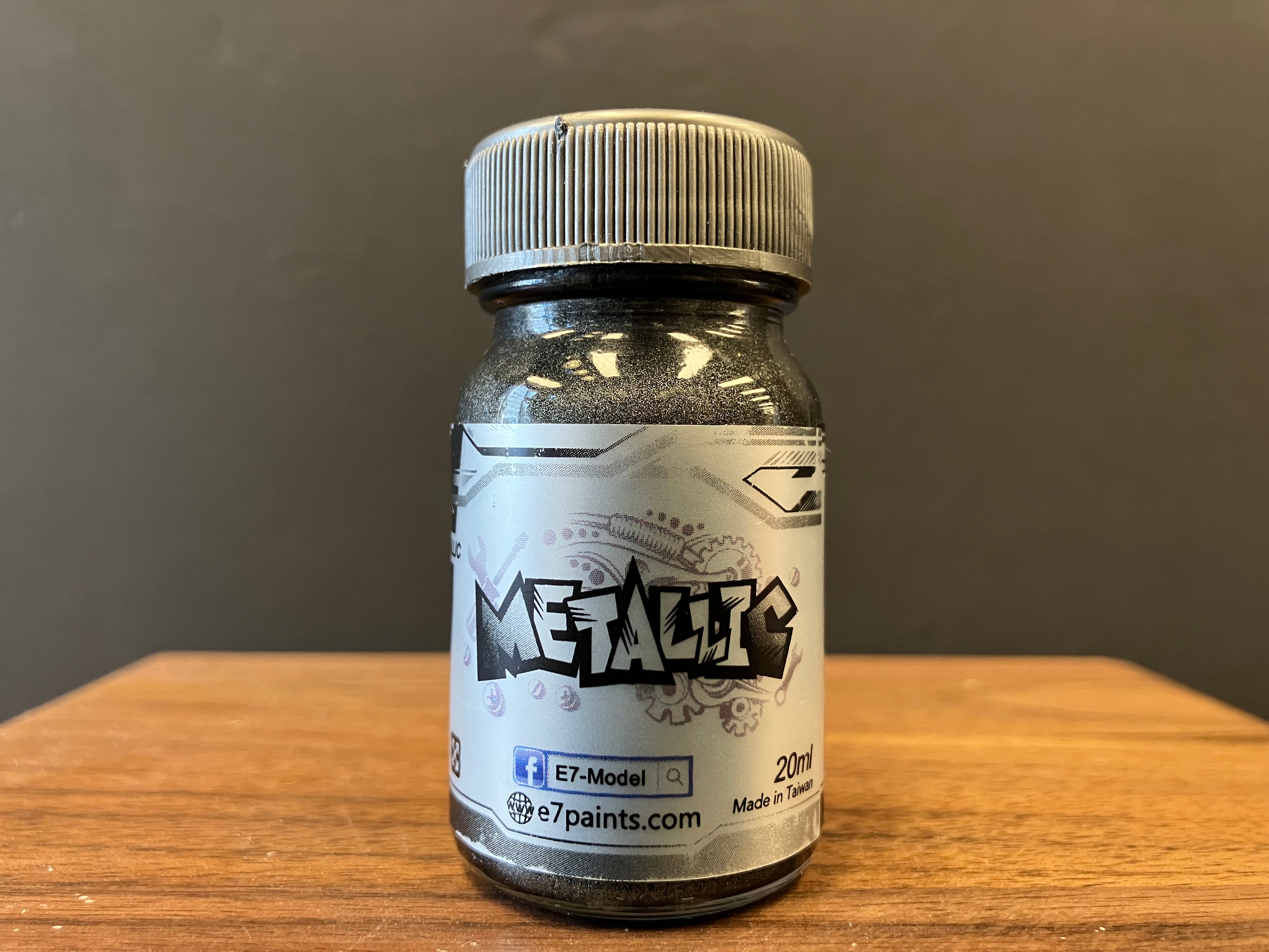 Metallic Color: Gun Metal [Cold] 冷鐵黑色 M-07 (20 ml)
